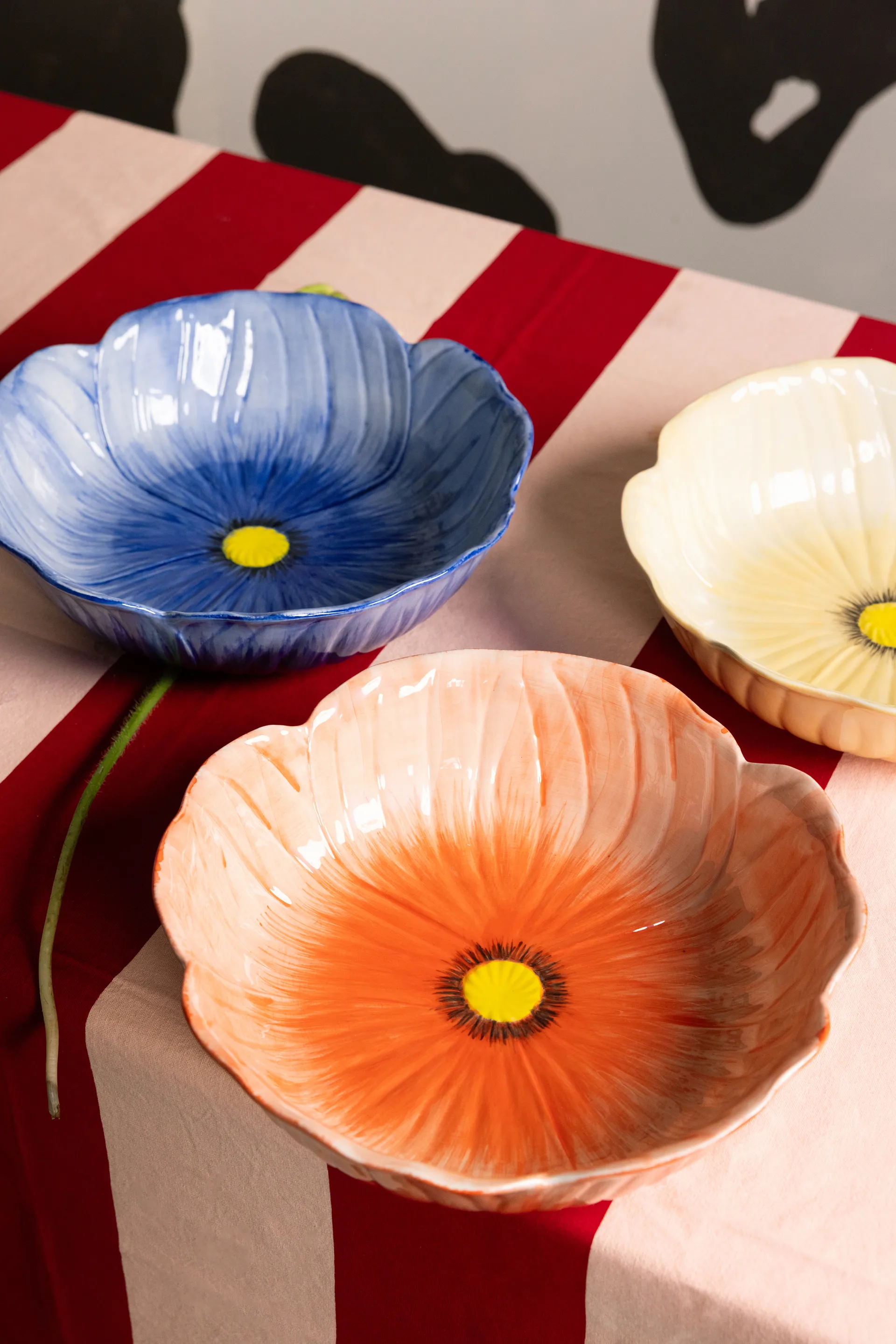 Poppy 碗 L Ø30 cm, 红色 Byon