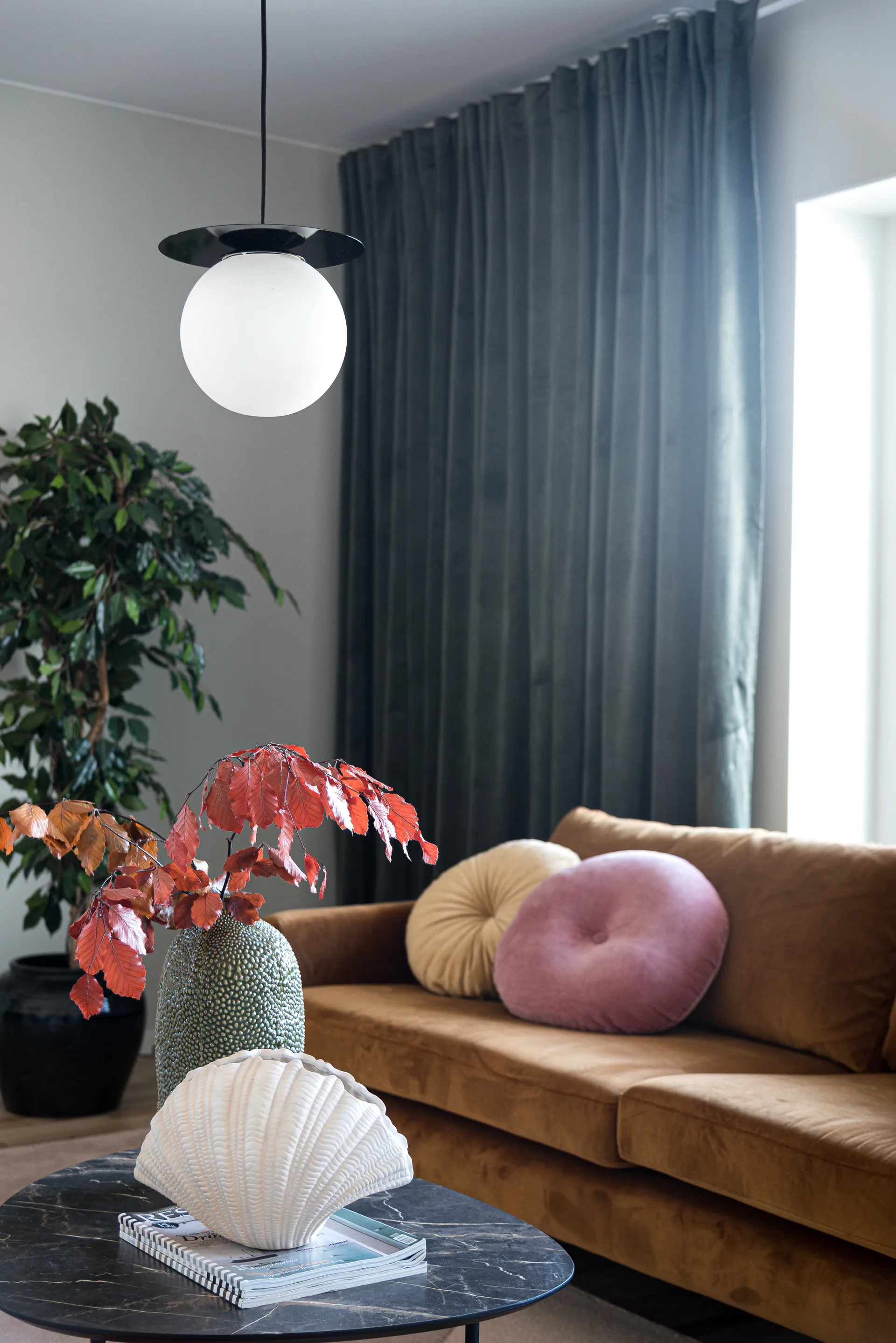 Shell  花瓶 , 白色 Byon