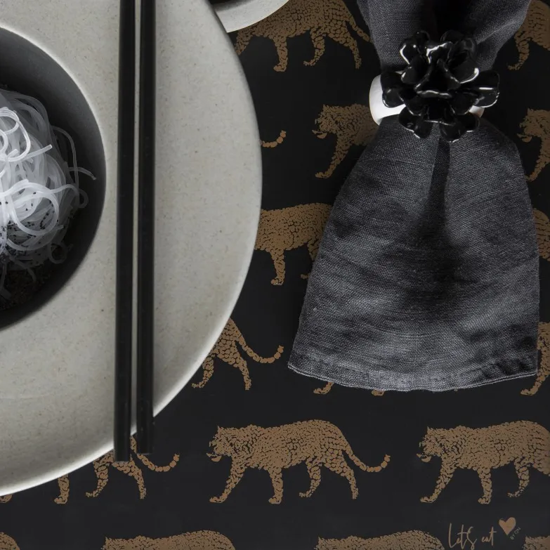 Water Lily napkin ring, 白色-黑色 Byon