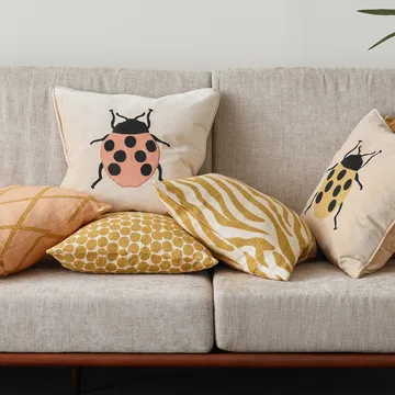 Ikat Orissa 抱枕套 50x50cm - 玫瑰红_辣黄色 - Chhatwal & Jonsson