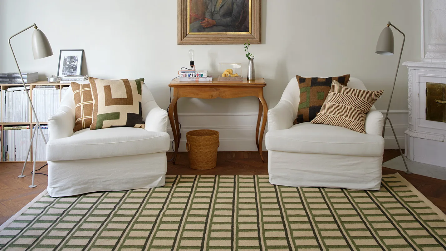 Raha 靠枕套 50x50 cm, 灰褐色-masala 黄色 Chhatwal & Jonsson