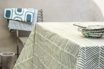 Rama桌布150x250cm - 仙人掌绿色 - Chhatwal & Jonsson