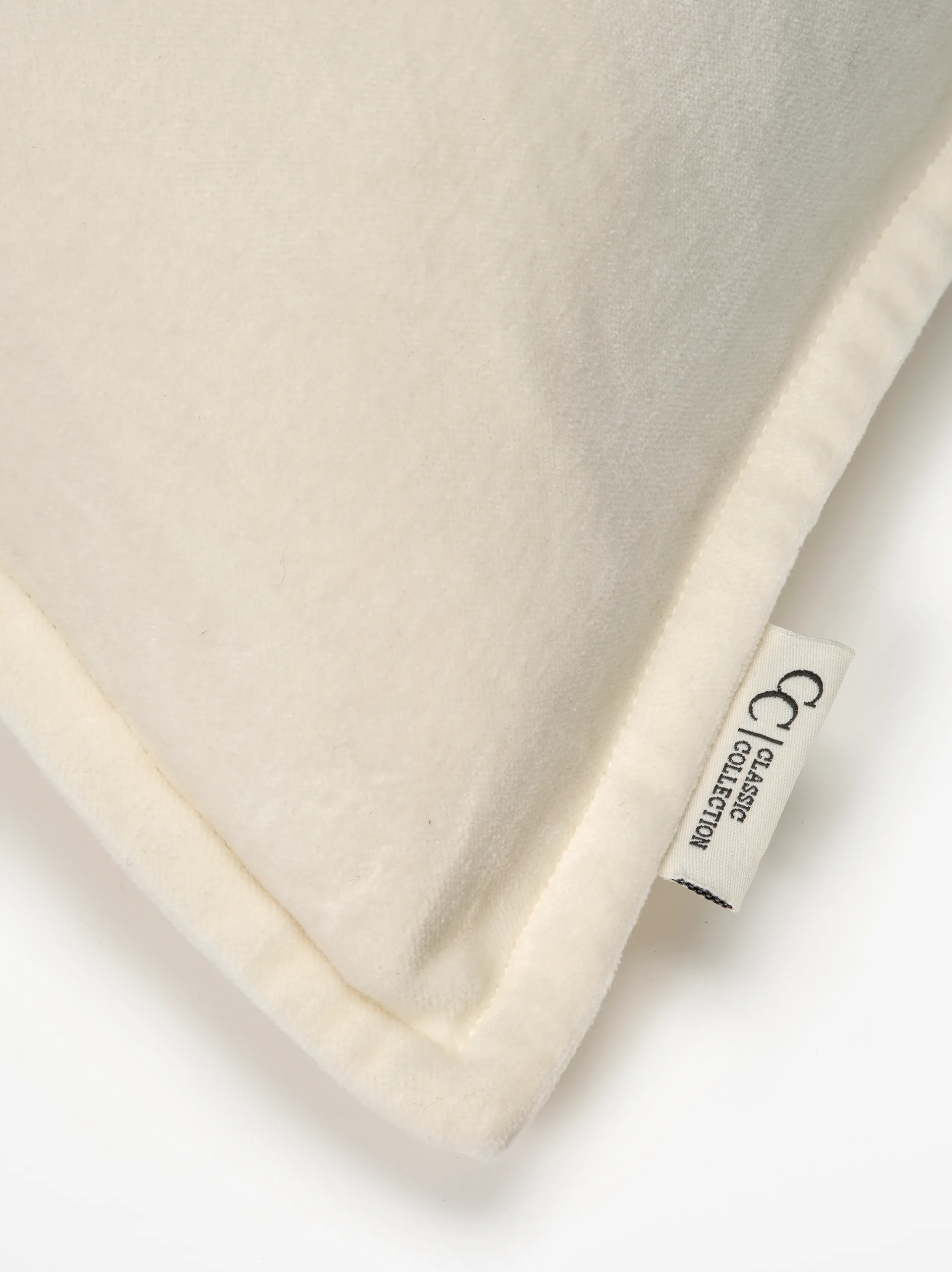 Classic Velvet 靠枕套 50x50 cm, 白色 Classic Collection