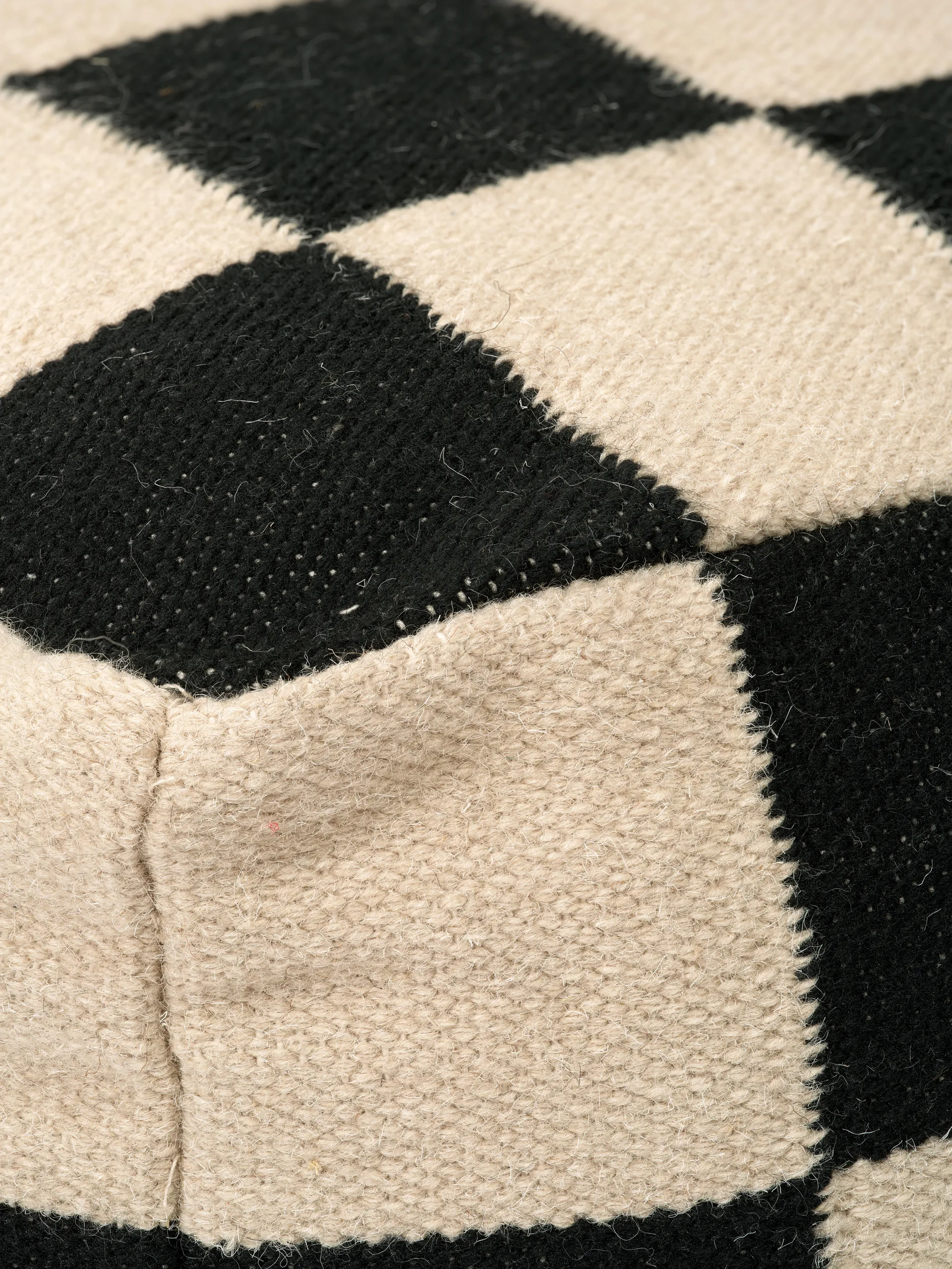 Square 坐垫凳 50x50 cm, 黑色-原色/自然色 Classic Collection