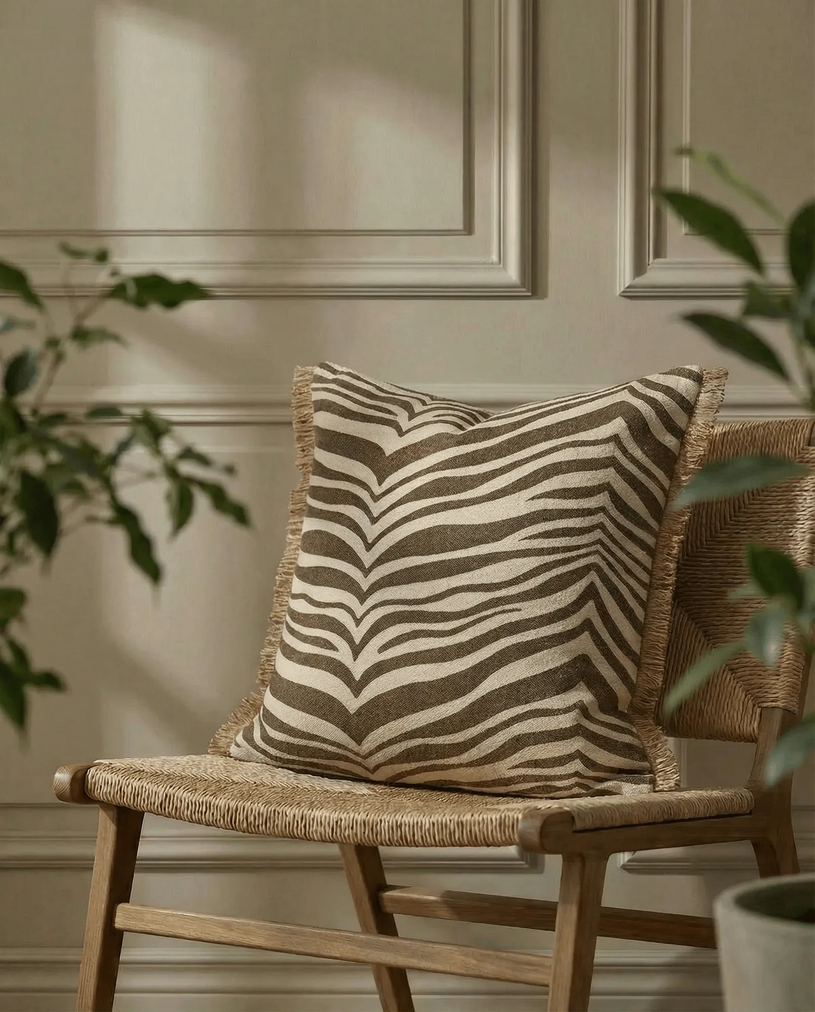 Zebra 抱枕, 棕色-自然色，50x50cm Classic Collection
