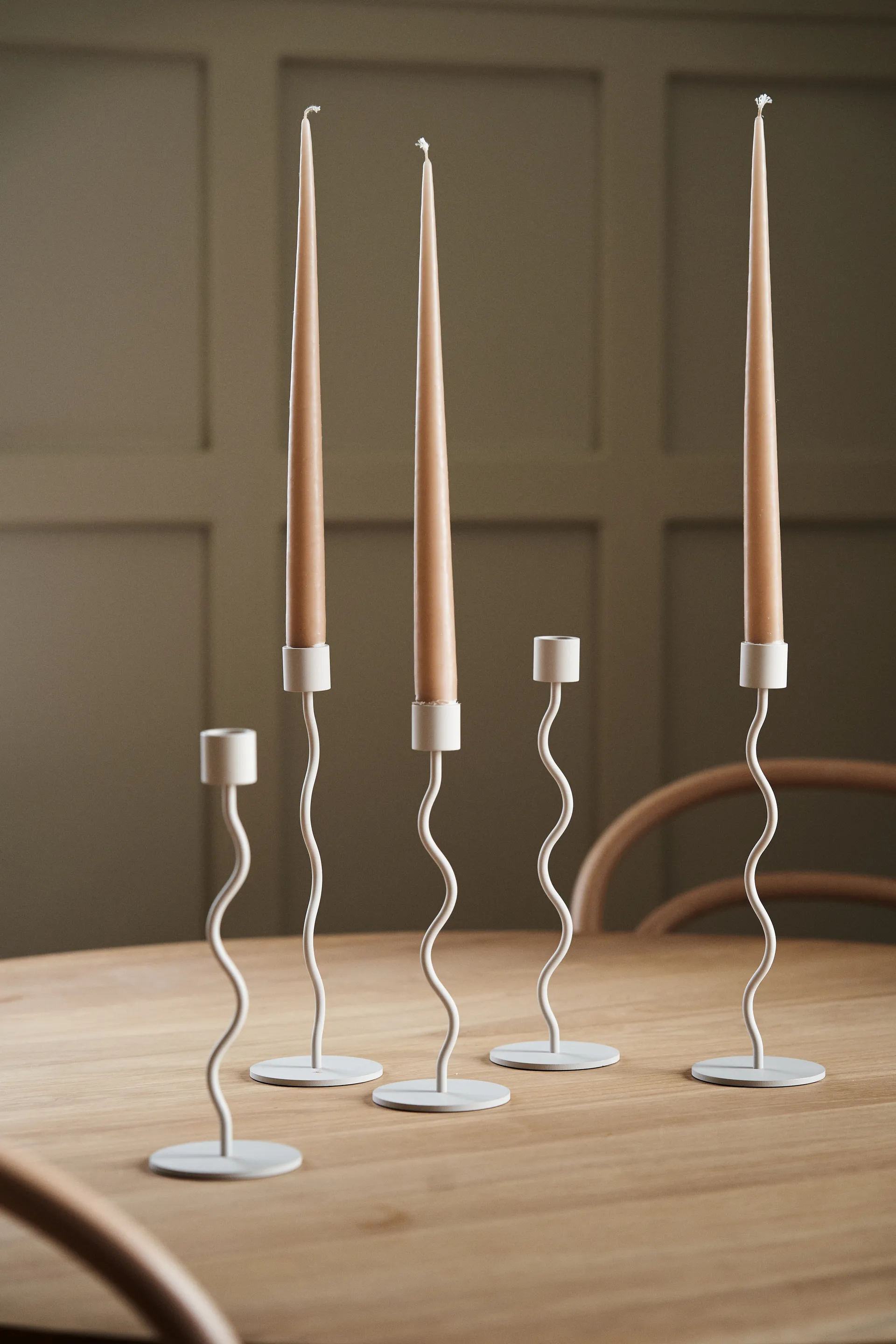 弧形烛台 23cm, 沙色 Cooee Design