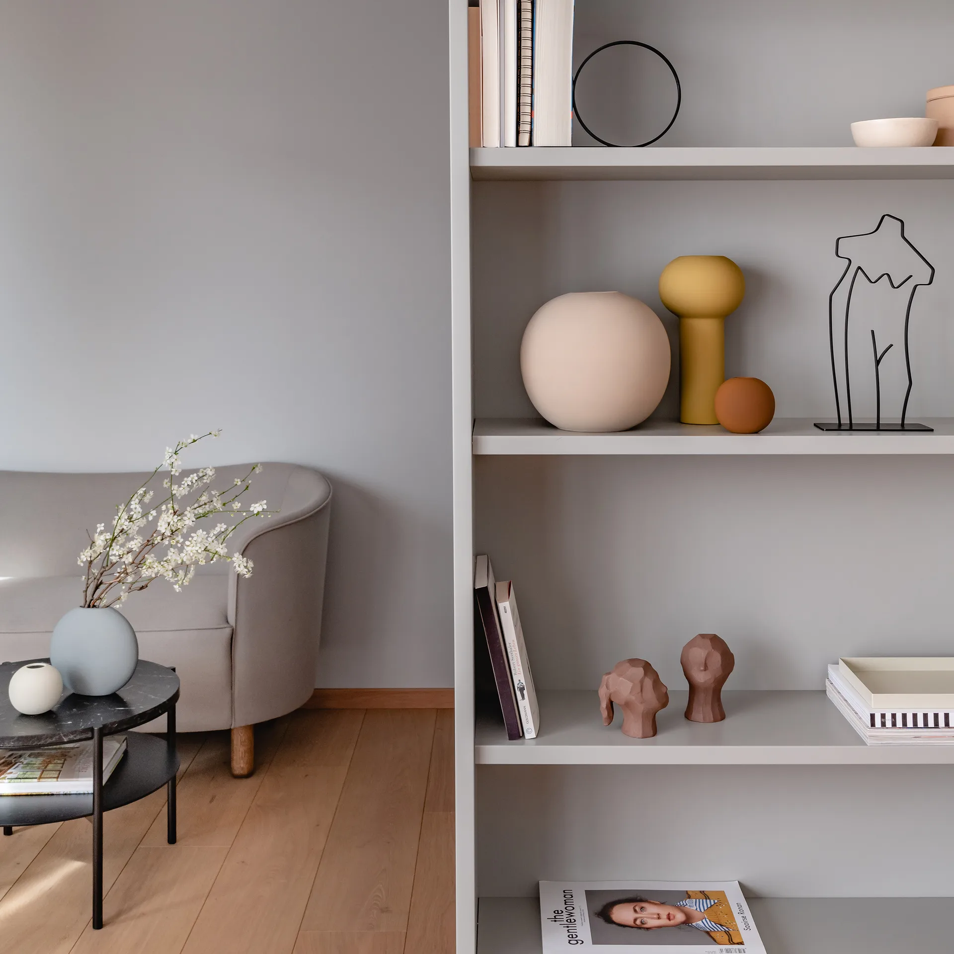 Benedict and Amal sculpture,  Cooee Design