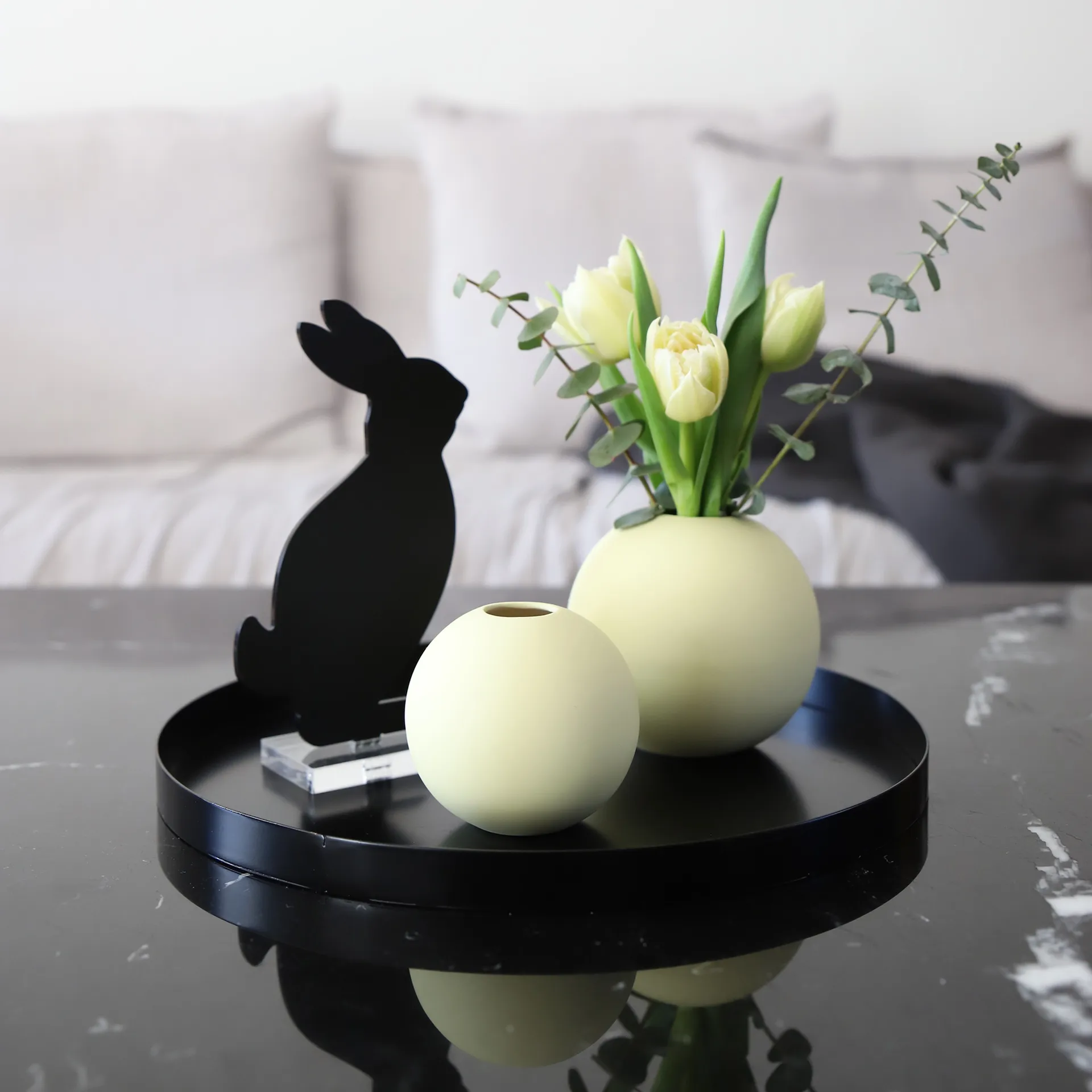 Cooee 托盘 30 cm round, 黑色 Cooee Design