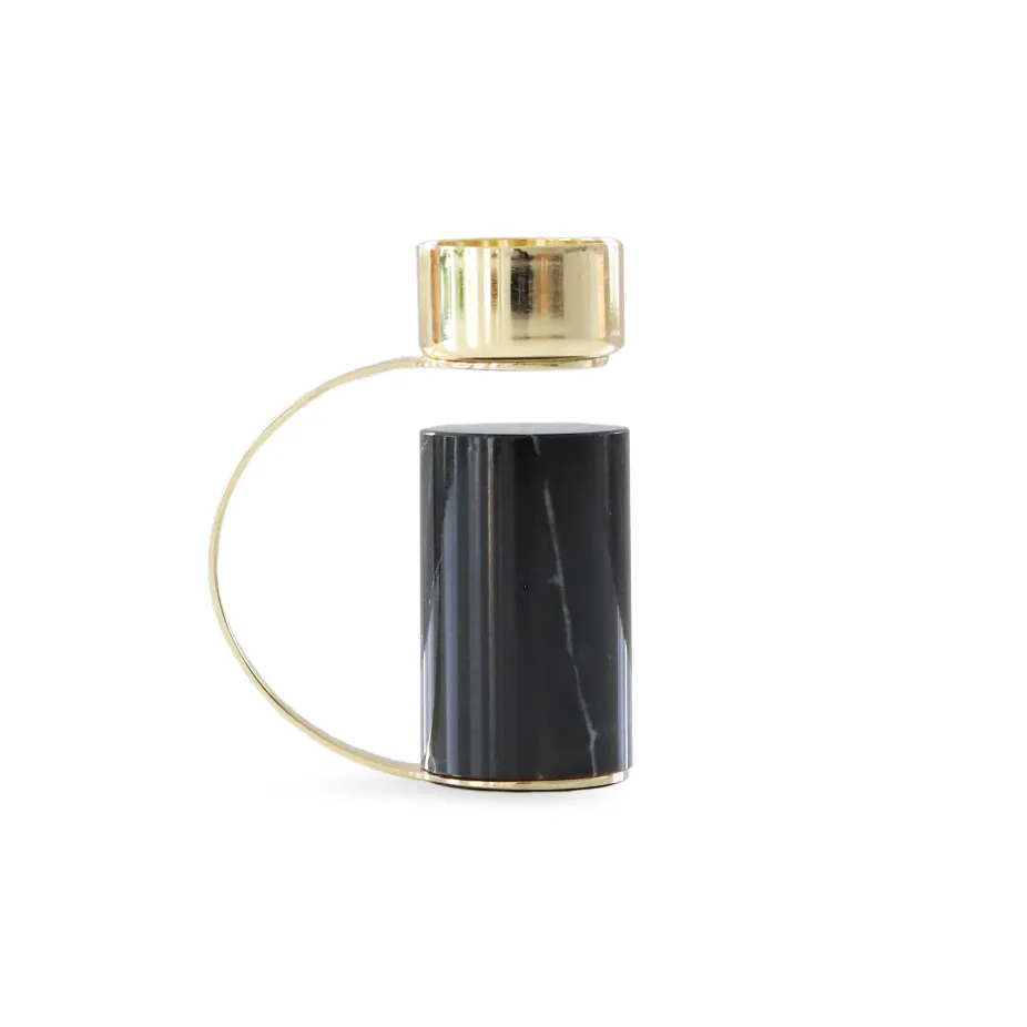 Heavy 烛台 , nero marquina Cooee Design