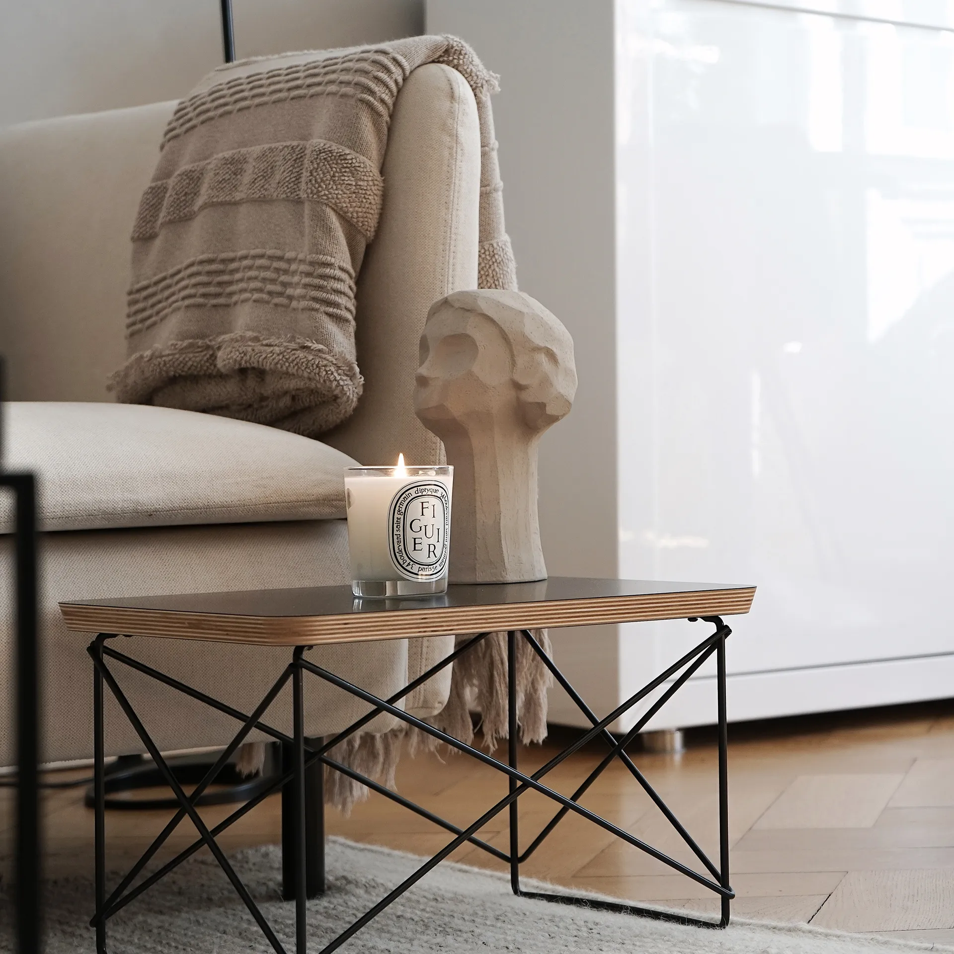 Ollie sculpture,  Cooee Design