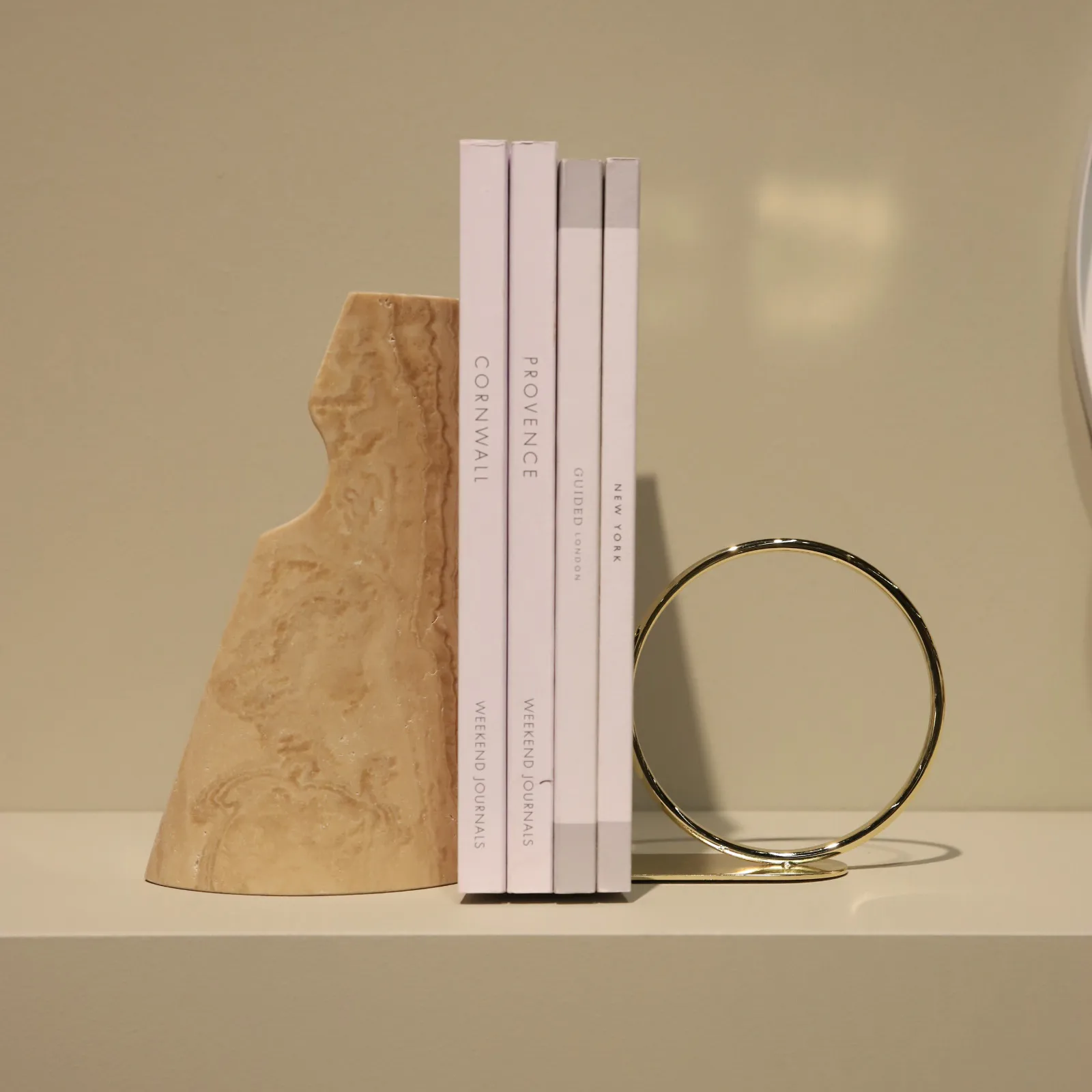 Shoulder book rest,  Cooee Design