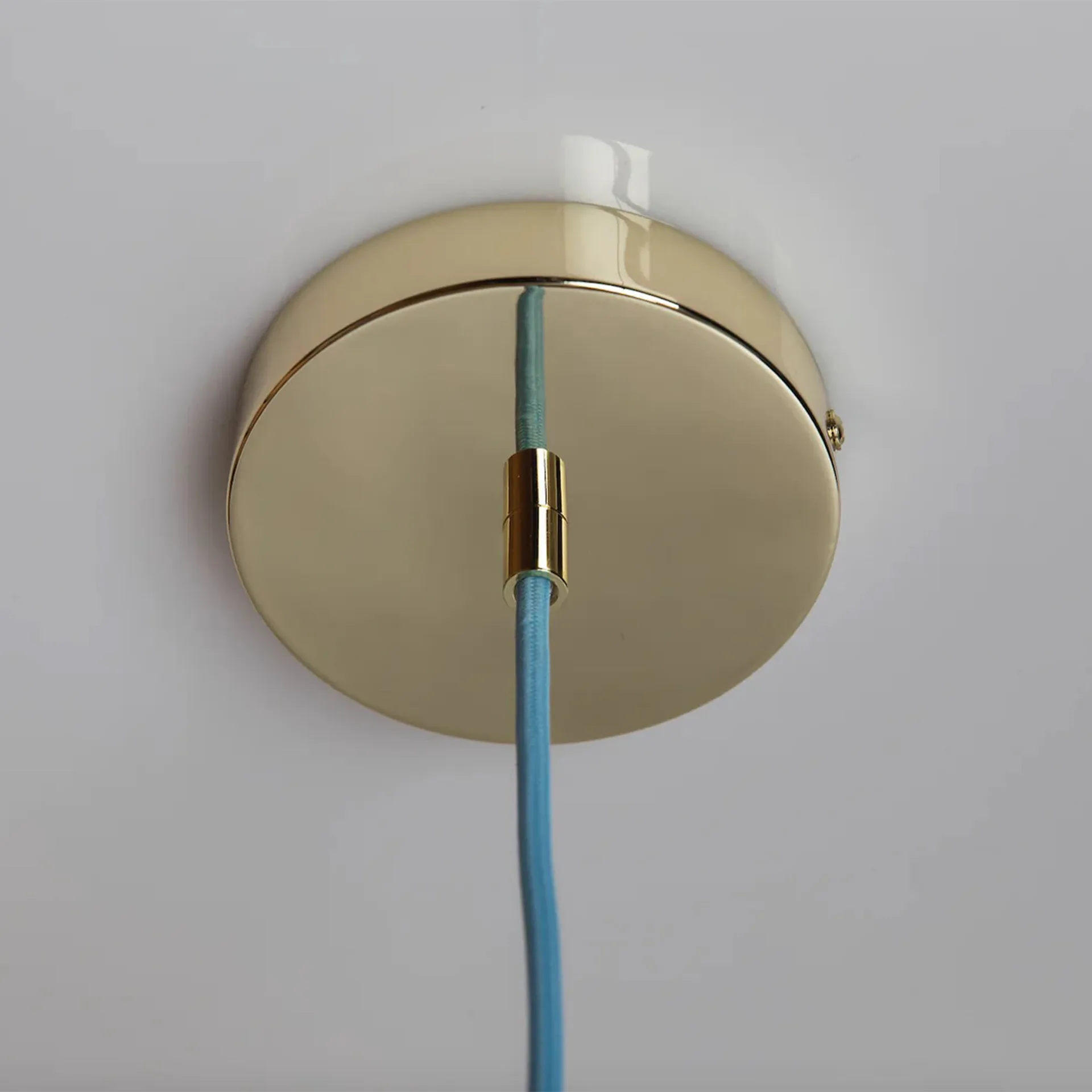 Soft Serve 吊灯, 蓝莓冰糕色_黄铜色_01款_20 cm Crème Atelier