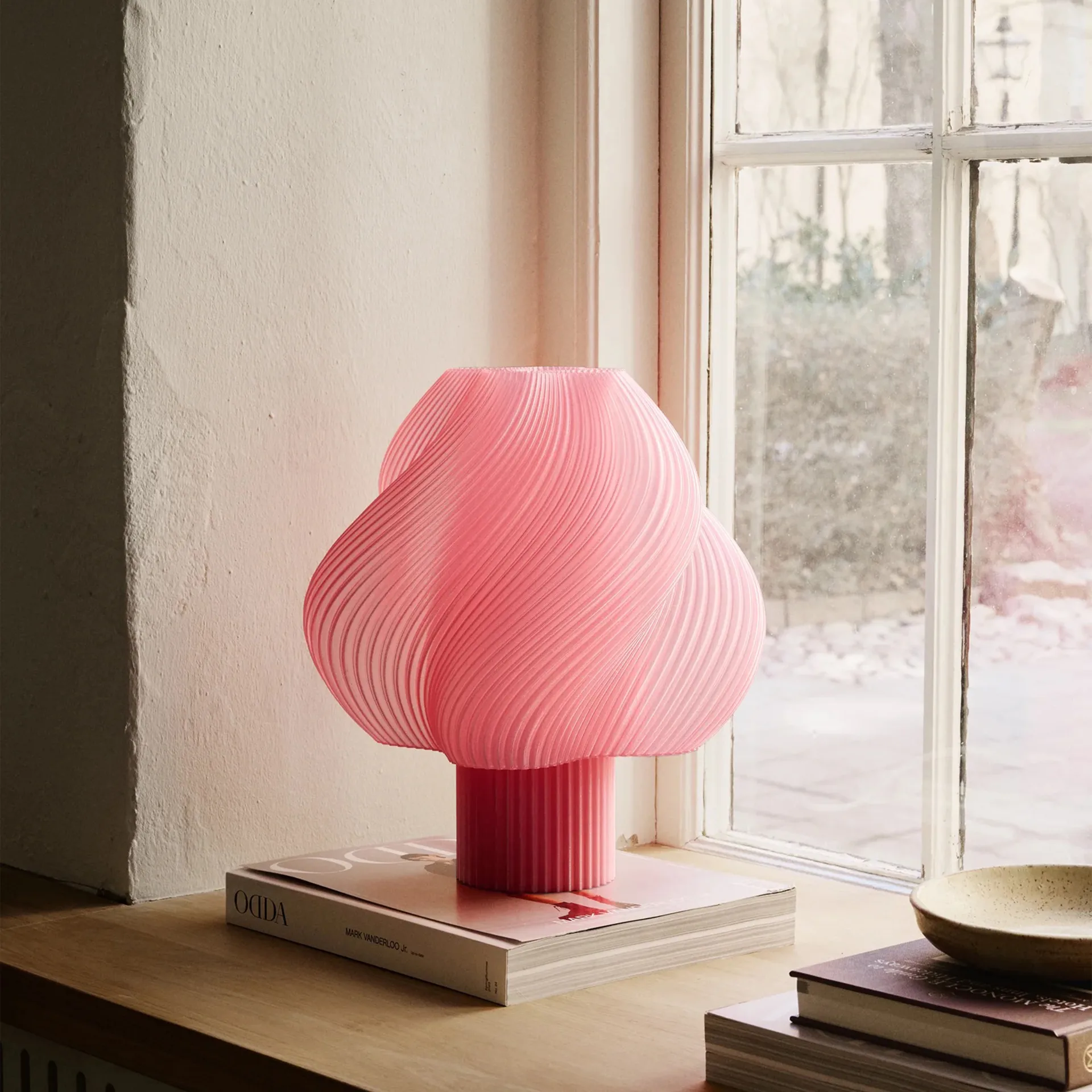 Soft Serve 台灯, 桃子冰糕色_加大款_34 cm Crème Atelier