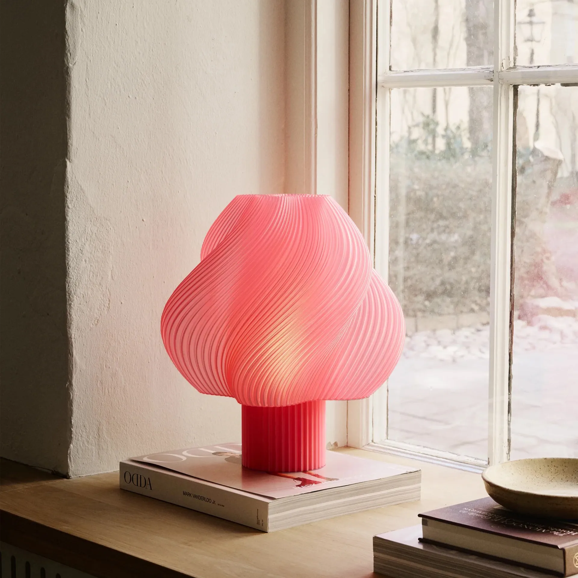 Soft Serve 台灯, 桃色色 大号 34cm Crème Atelier