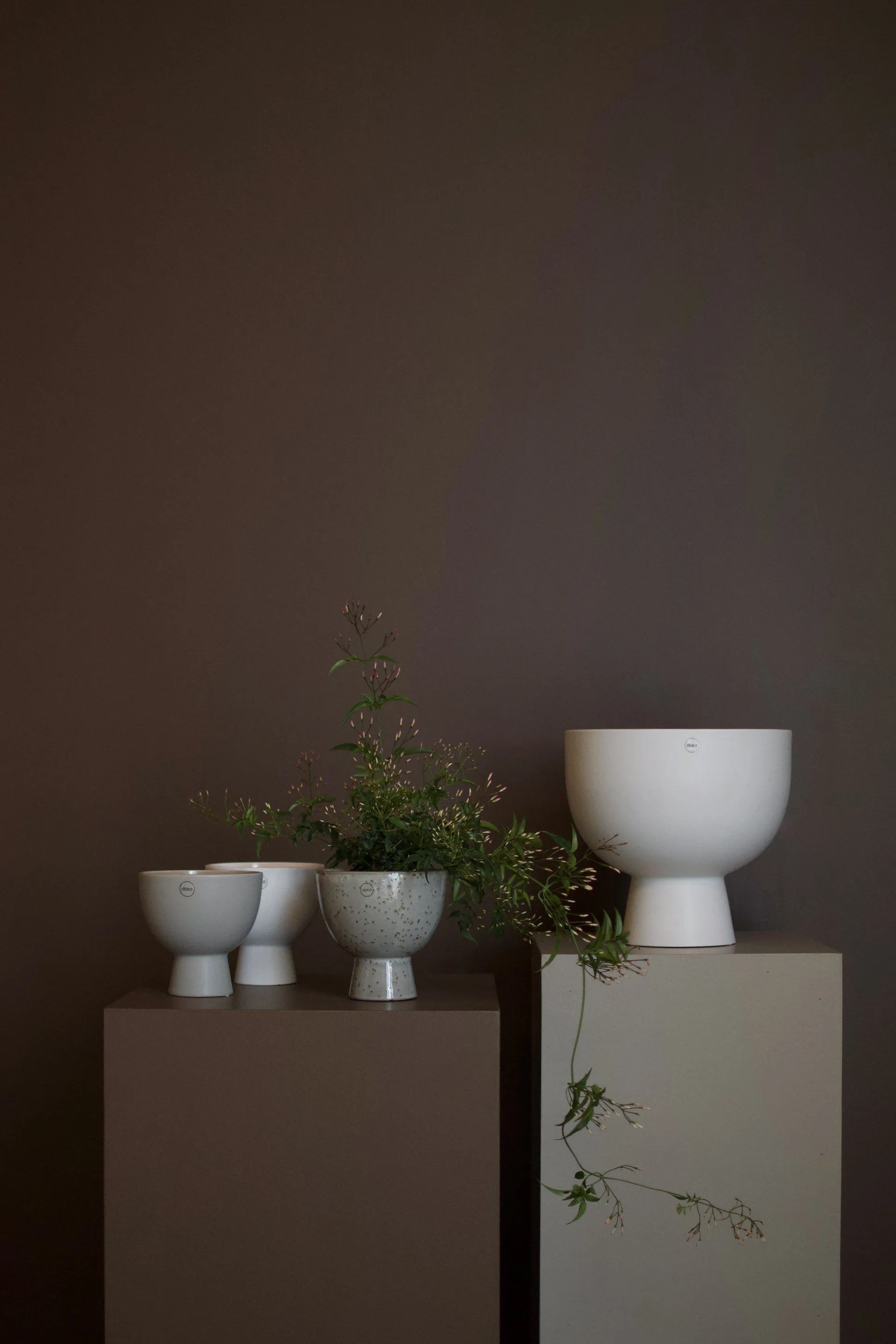 Figure 花盆 大号Ø30cm, 白色 DBKD