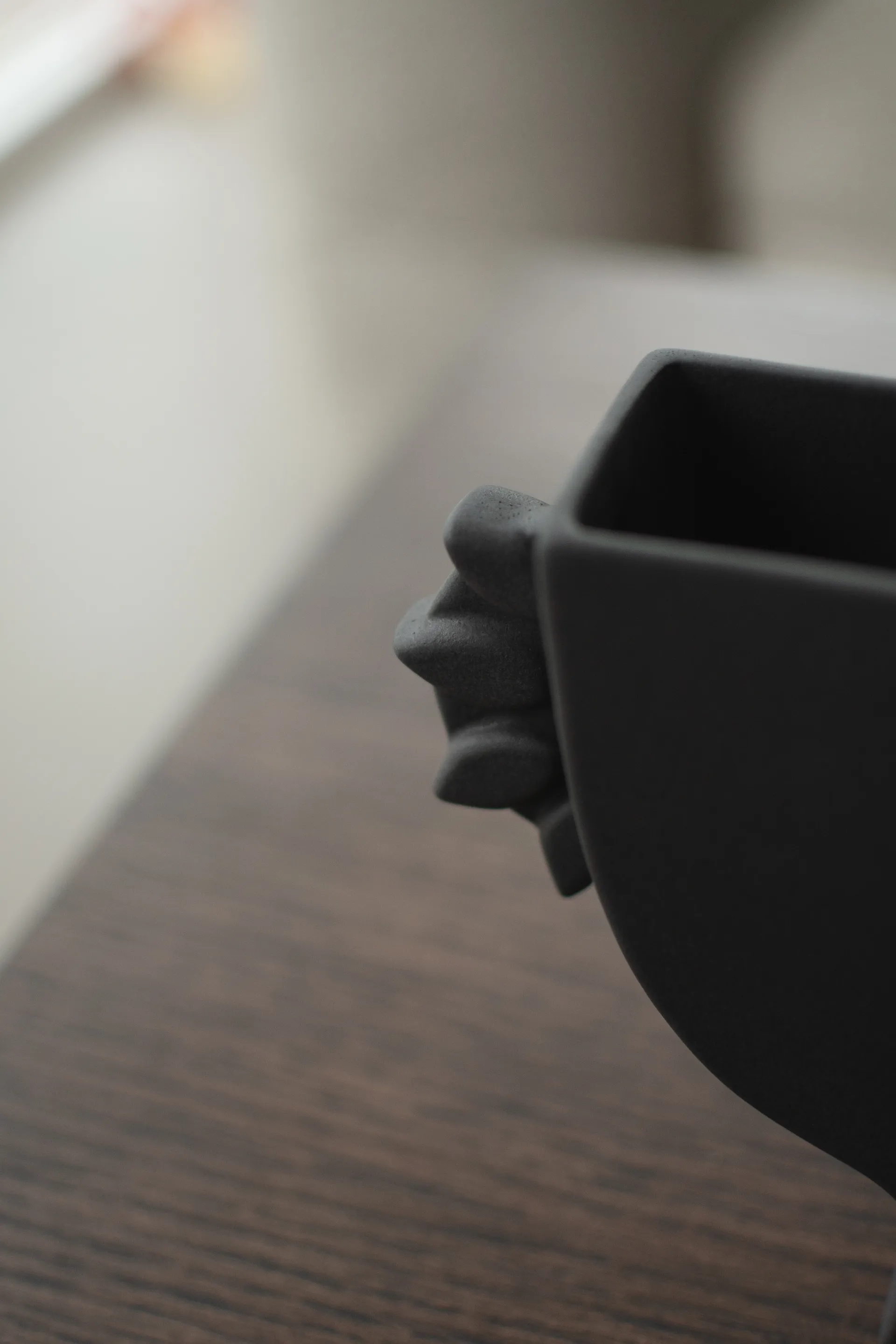 Flat 花瓶 16 cm, 黑色 DBKD