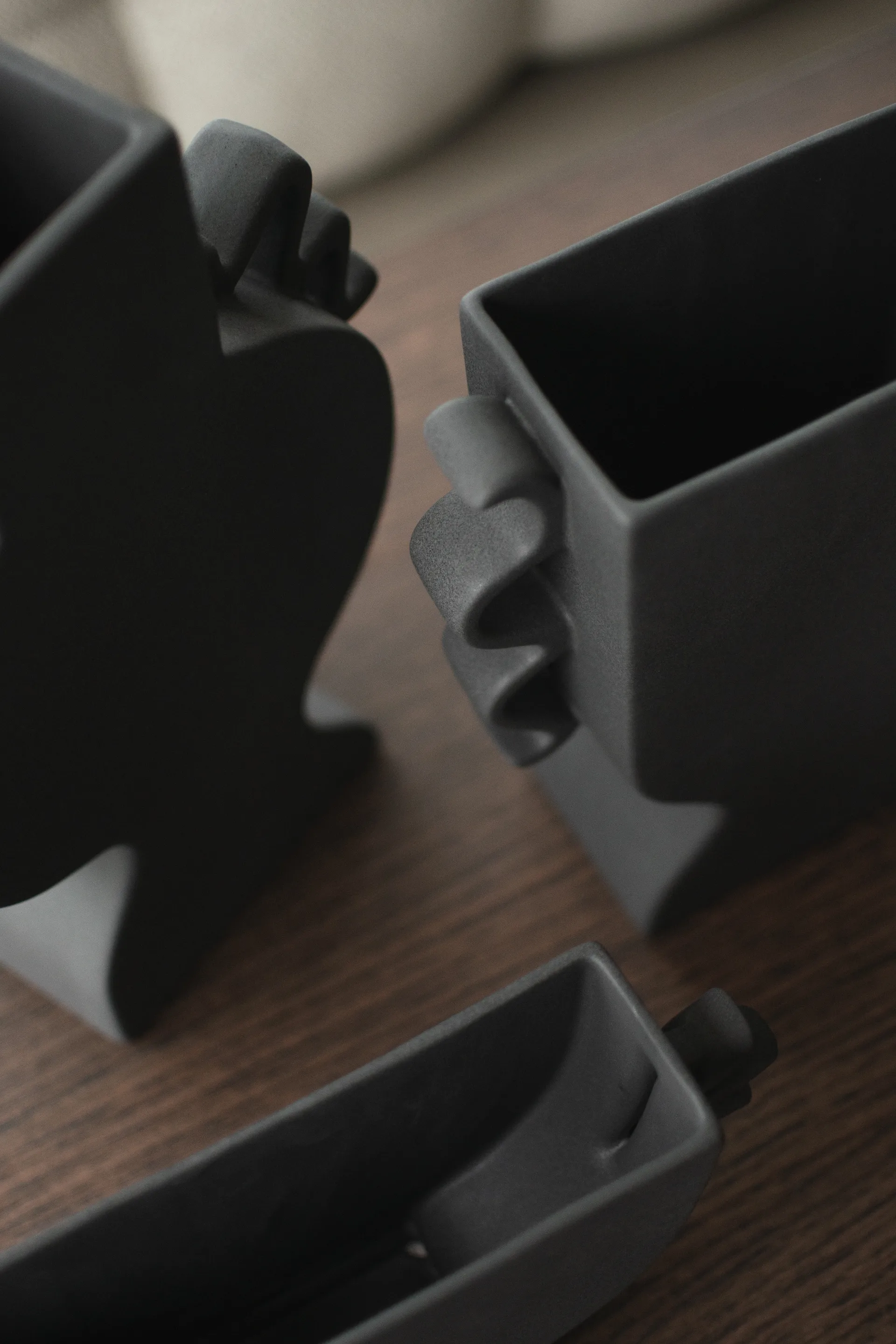 Flat 花瓶 25 cm, 黑色 DBKD