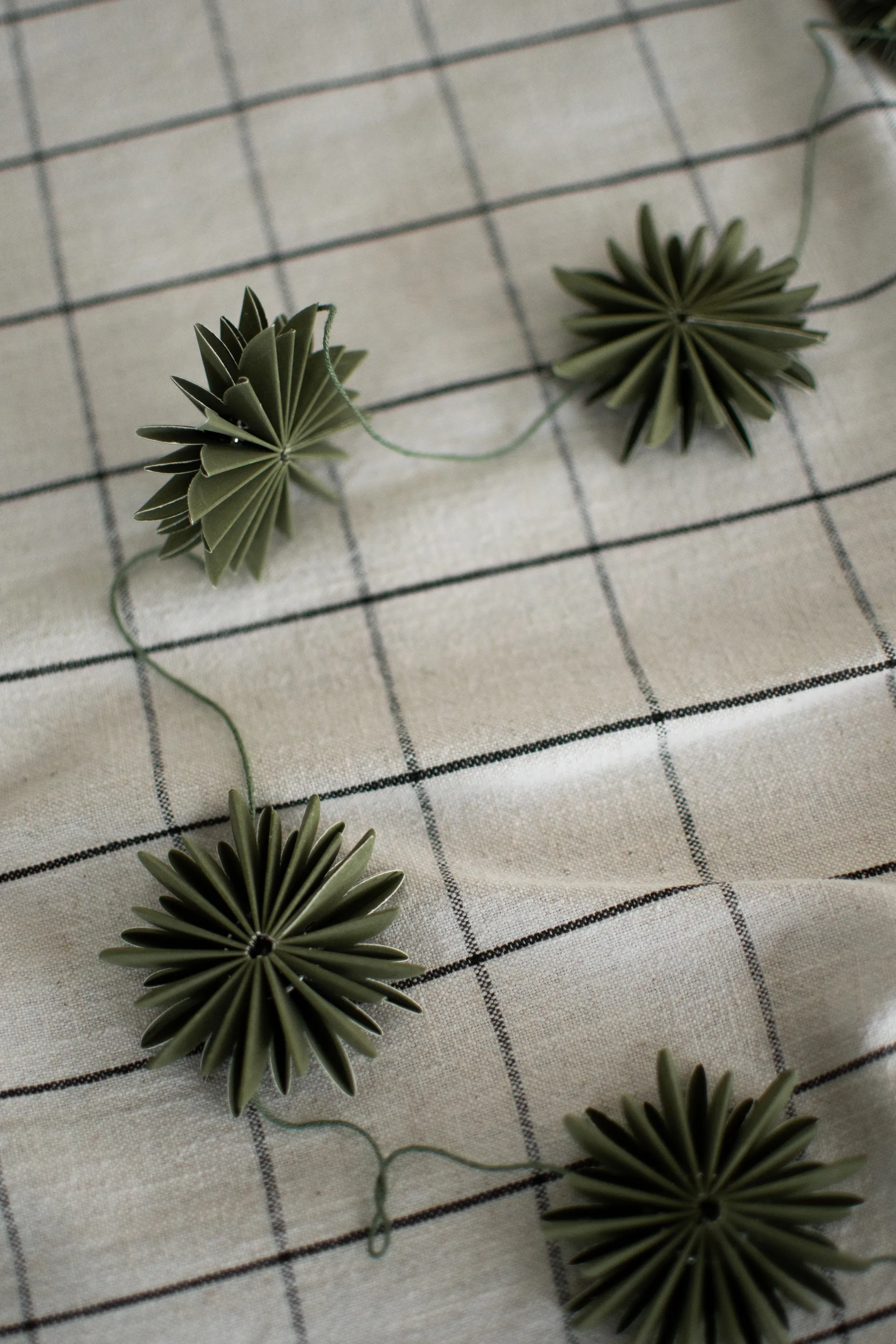 Garland flakes, 绿色 DBKD