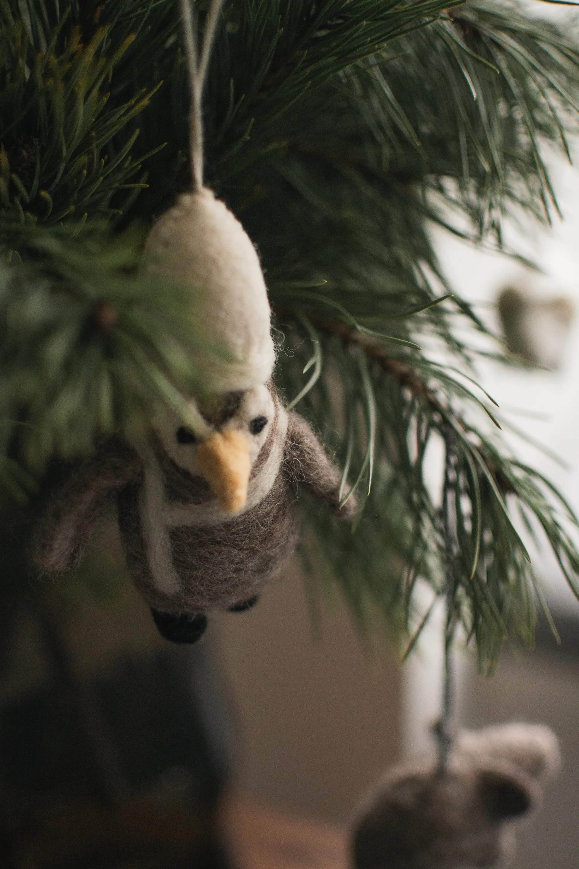 Hanging penguin 装饰 衣架/架子, 米色-白色 DBKD