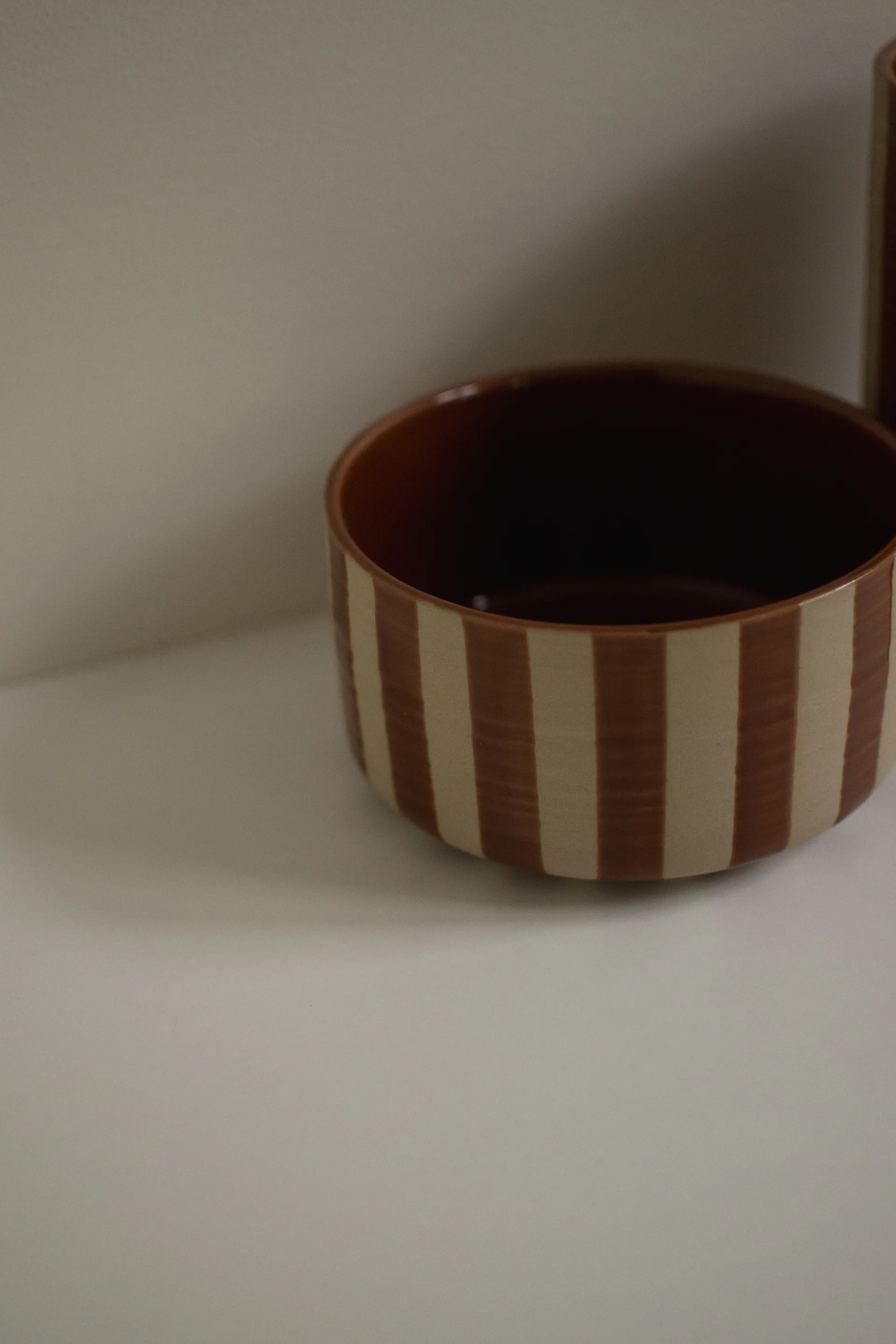 Line 装饰碗 Ø16 cm, Stripe 牛轧糖棕色 DBKD