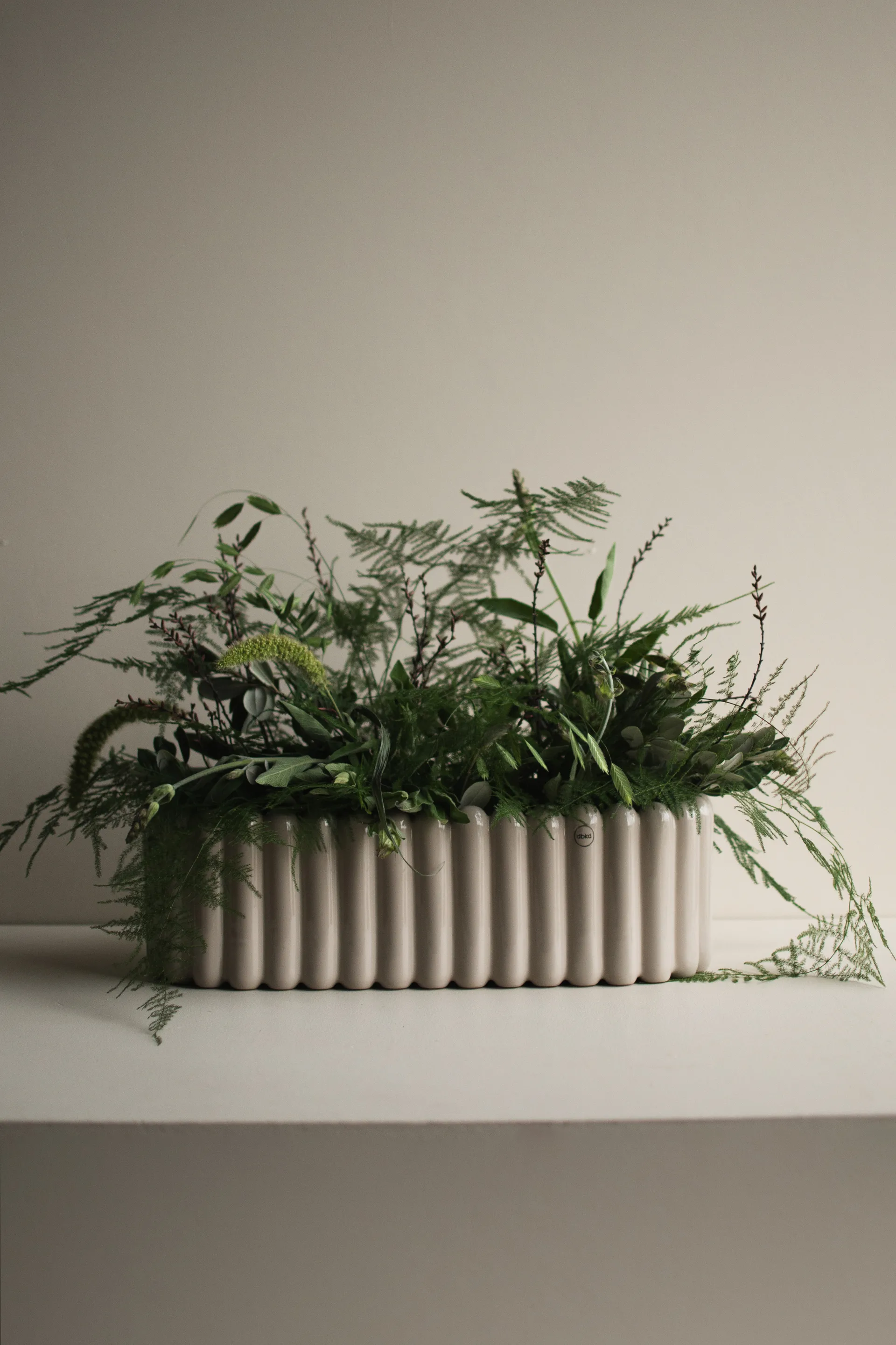 Mist 花盆 oval, Shiny mole DBKD