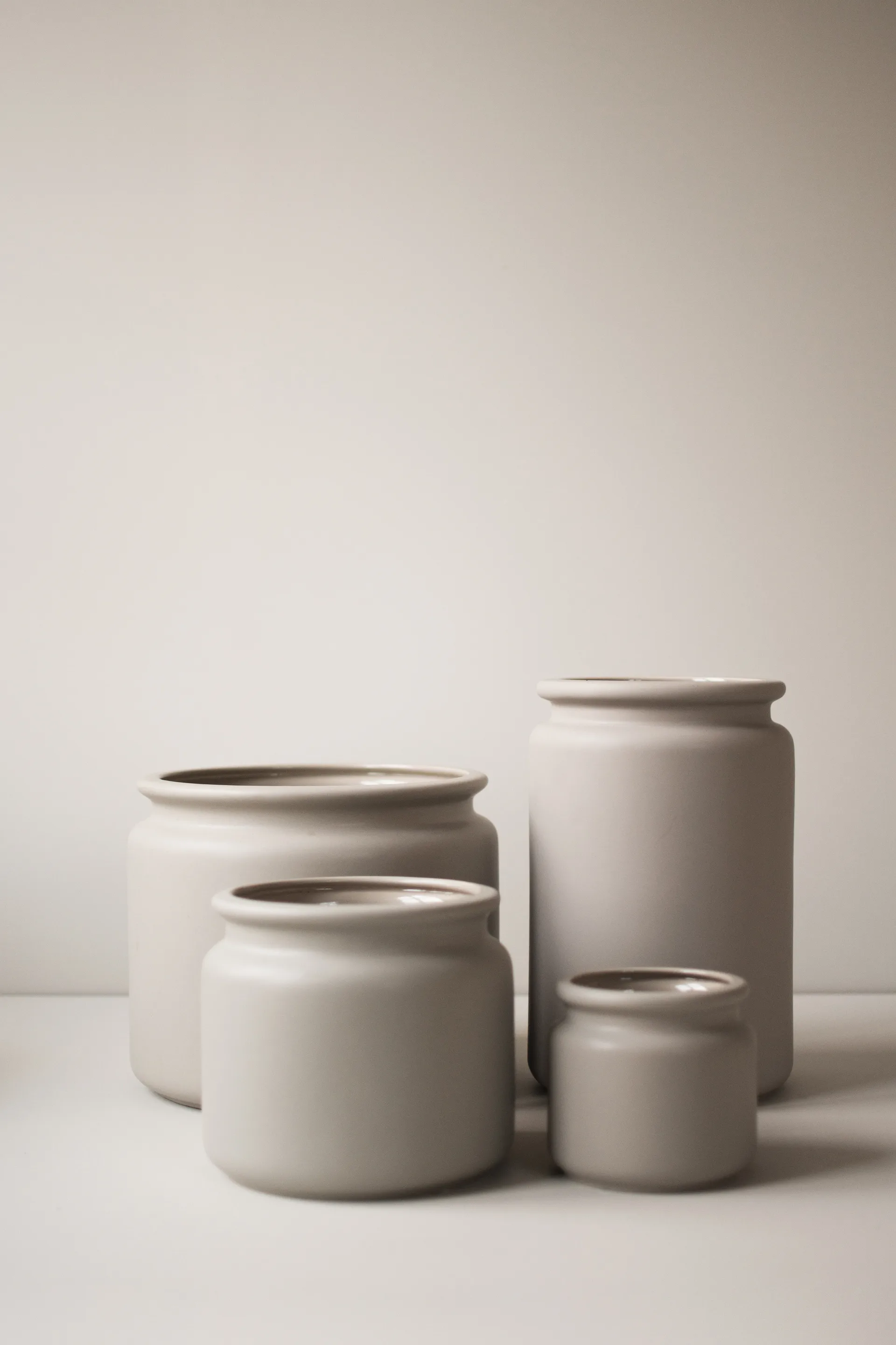 Pure 花盆  mole (grey), medium, Ø 23 cm DBKD