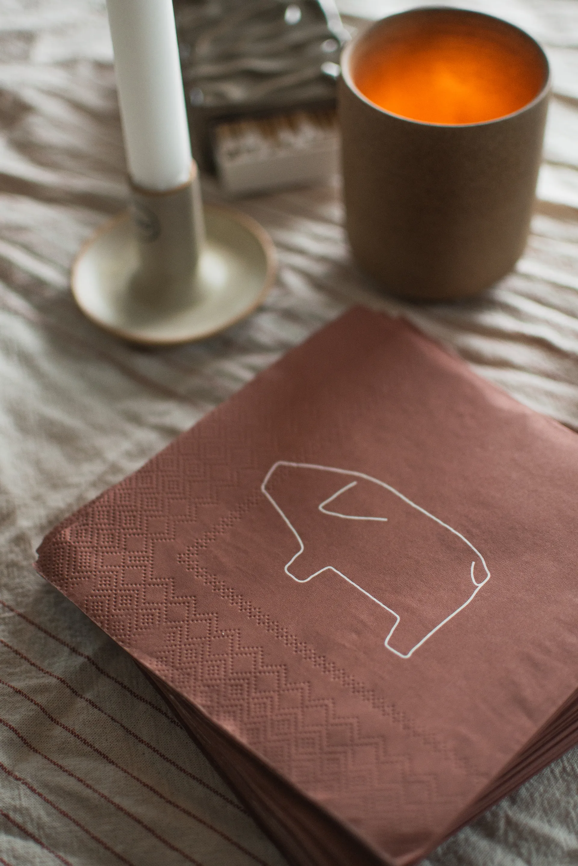 Swedish pig paper 餐巾纸 33x33 cm 20件装, 红色 DBKD