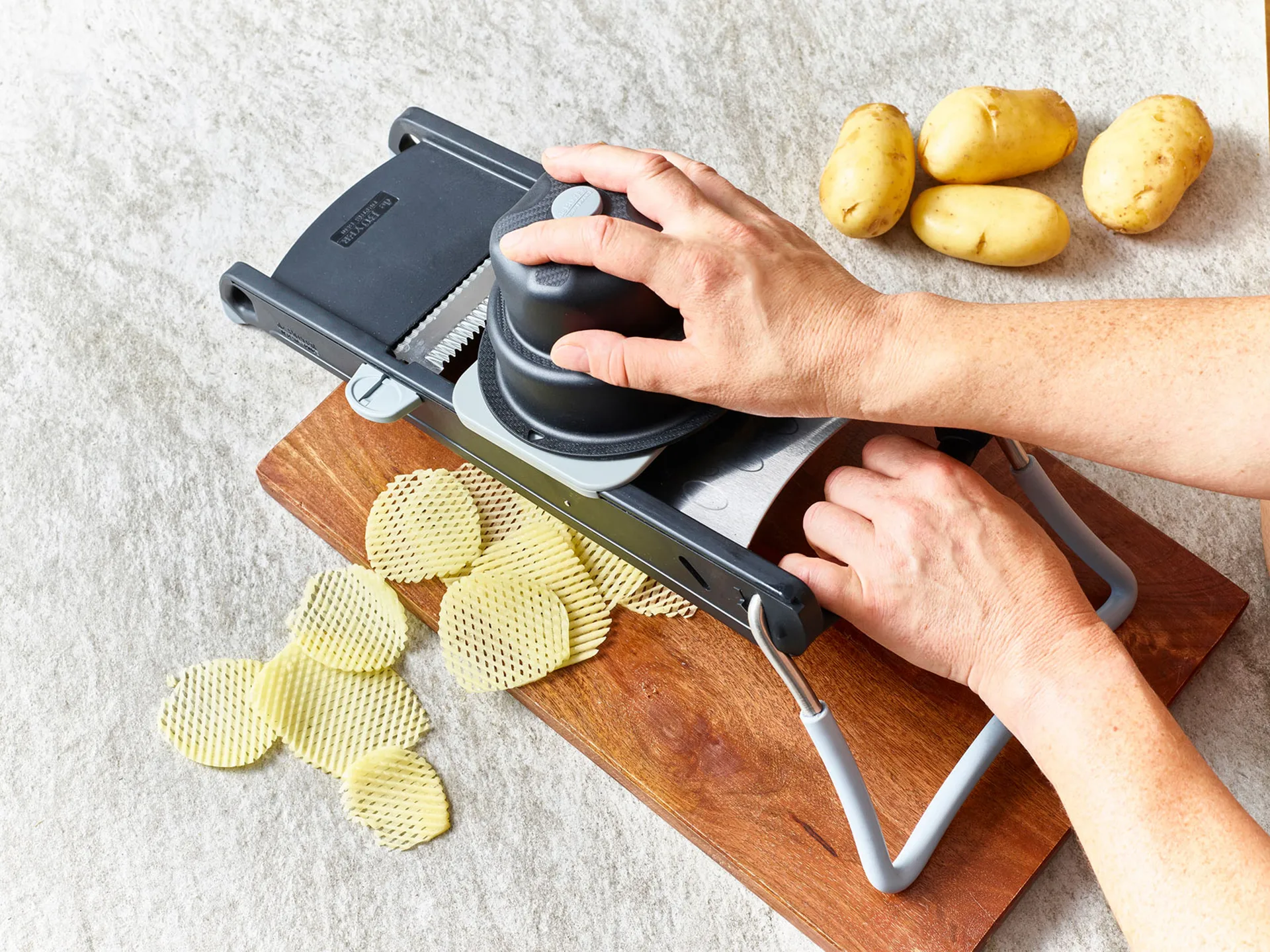 De Buyer Swing Plus mandoline, 黑色 De Buyer