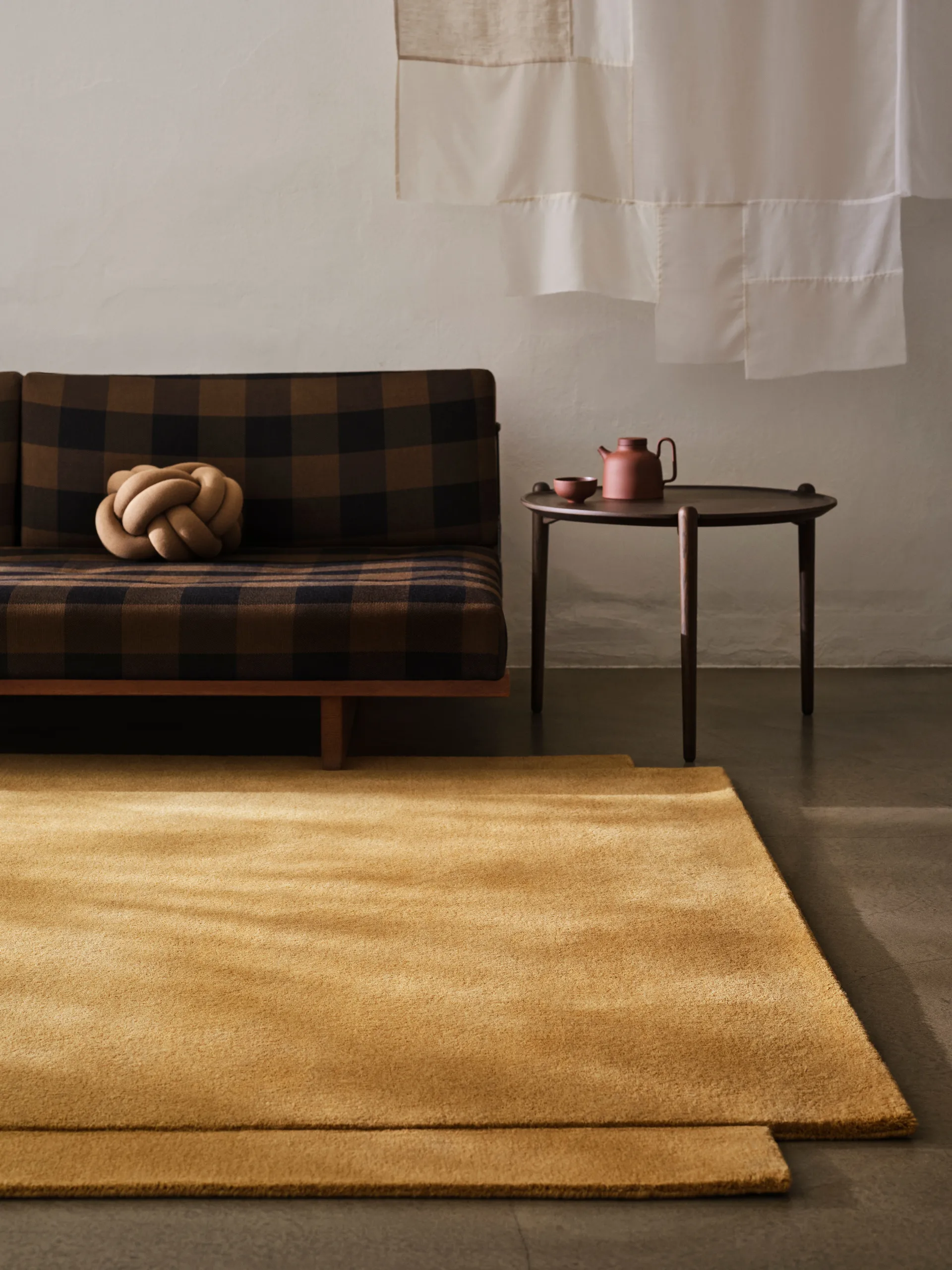 Aria 咖啡桌, 深色橡木_Ø60x46cm Design House Stockholm