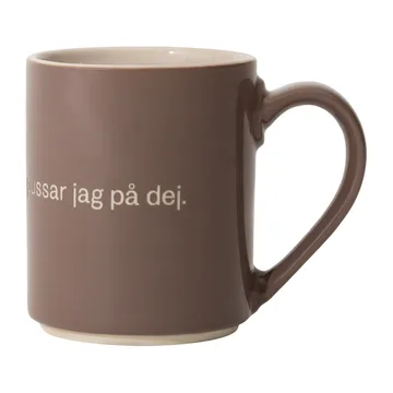 Astrid Lindgren 马克杯 Trarallanrallanlej - 瑞典语文字 - Design House Stockholm