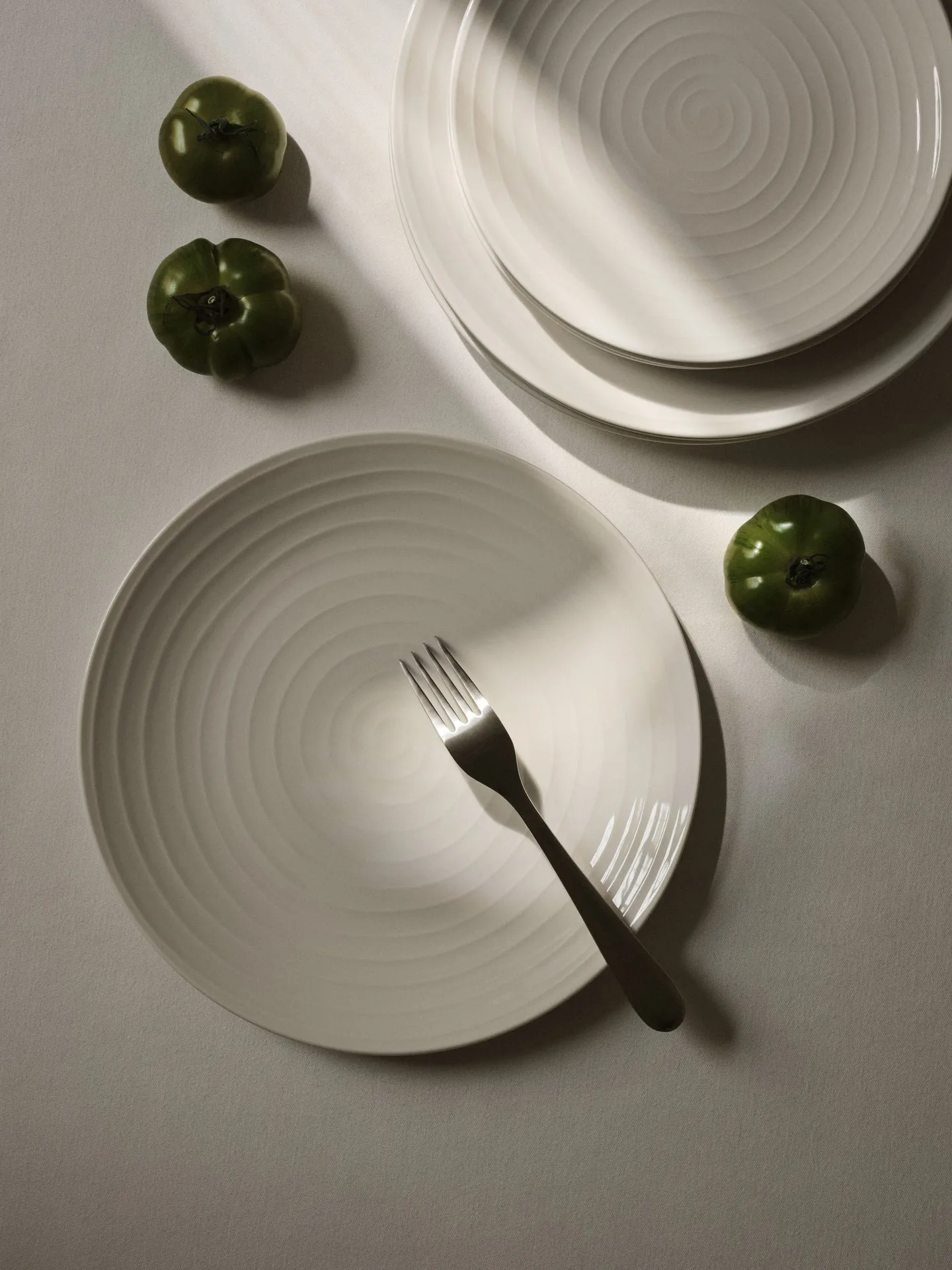 Blond dinner 盘子 28 cm, stripe 白色 Design House Stockholm