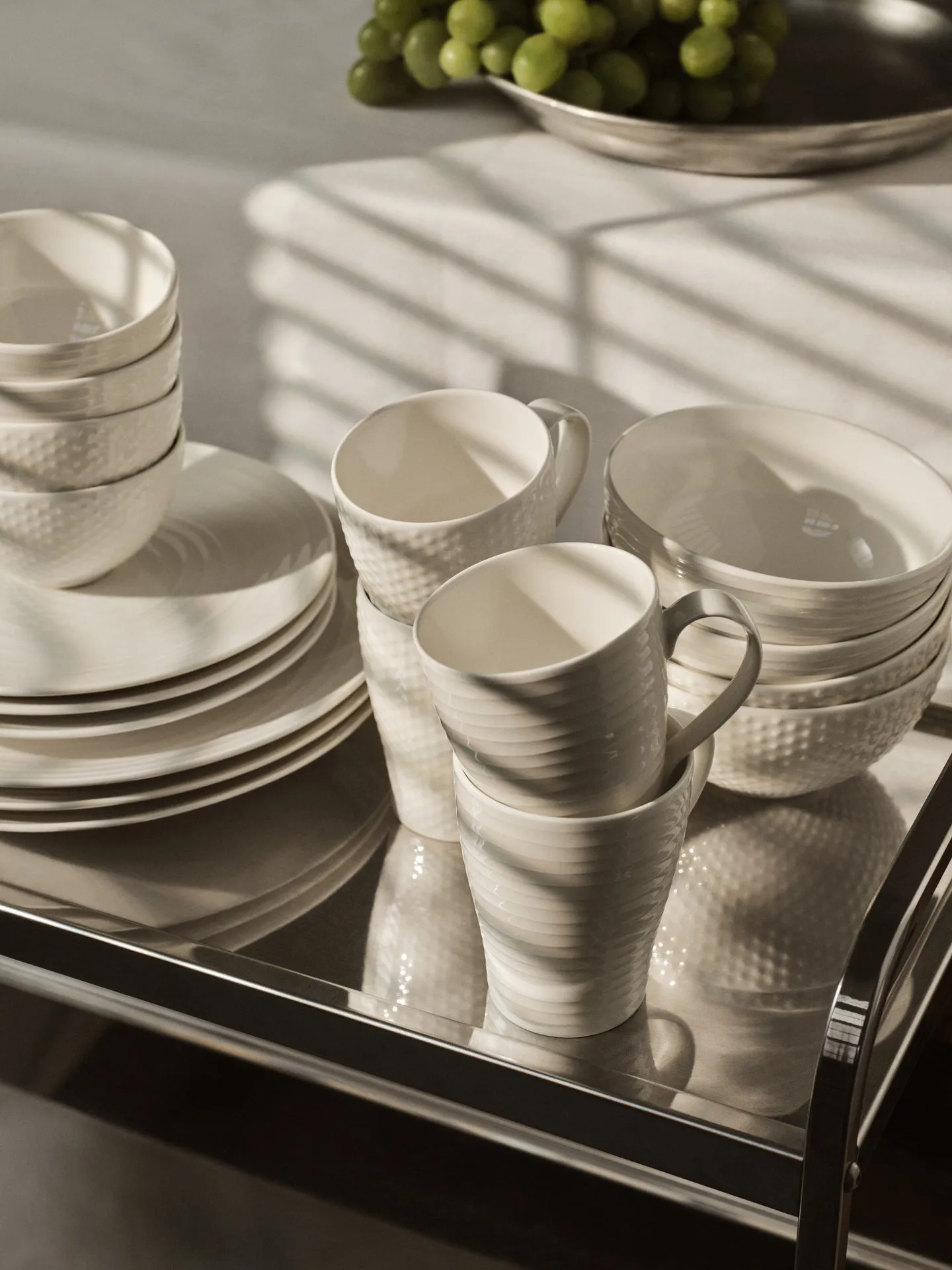 Blond dinner 盘子 28 cm, stripe 白色 Design House Stockholm