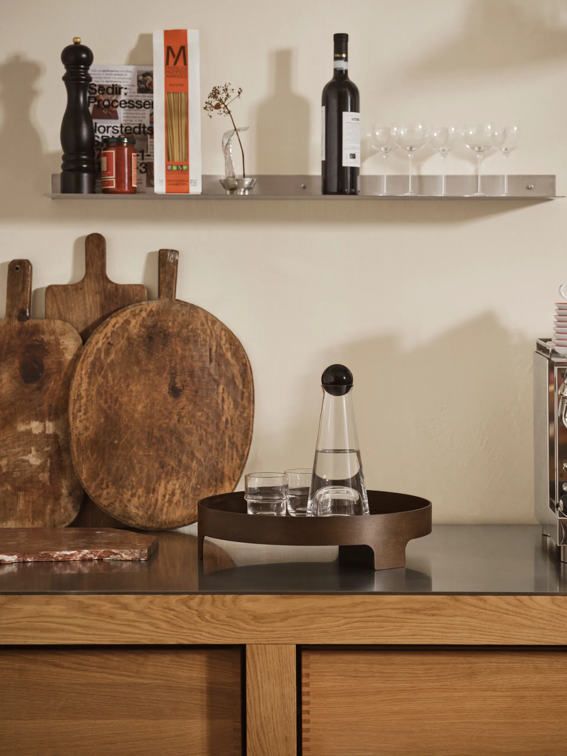 Bridge 托盘, Dark 自然木色, Ø42 cm Design House Stockholm