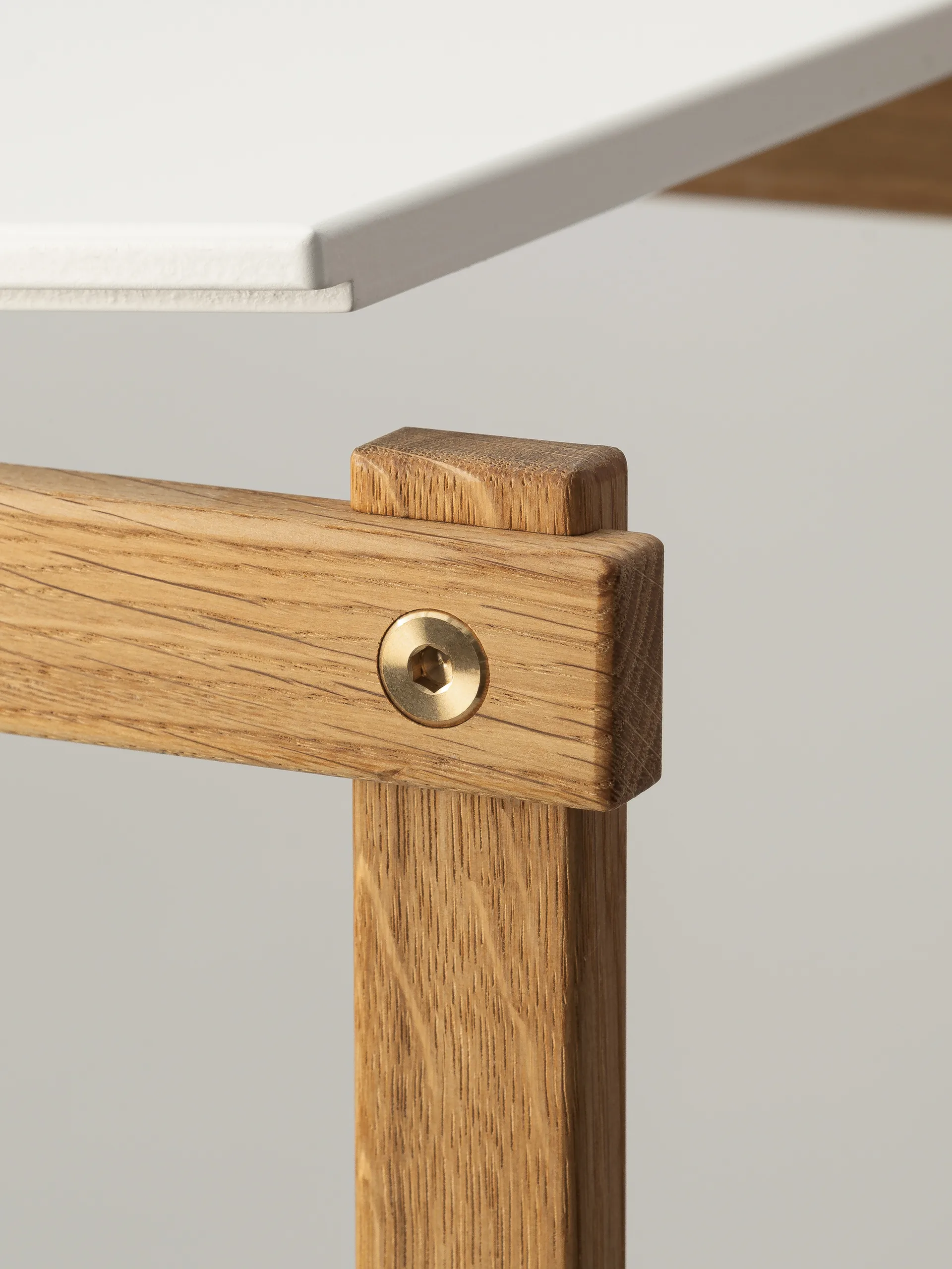 Frame shelfhigh, oak-白色 Design House Stockholm