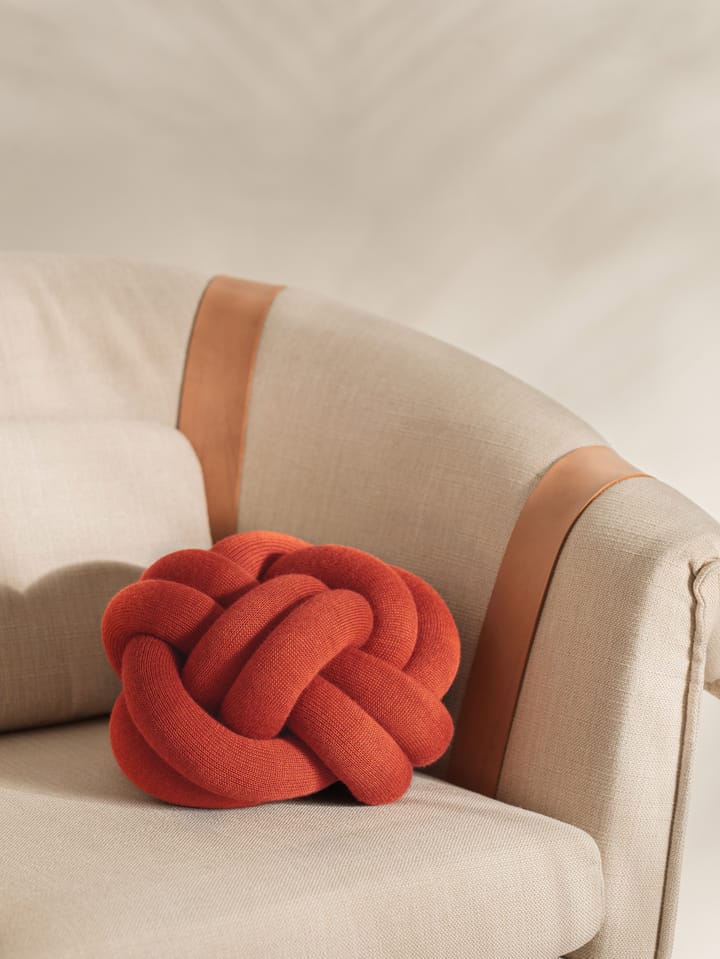 Knot 靠枕|靠垫, 橙色 红色 Design House Stockholm