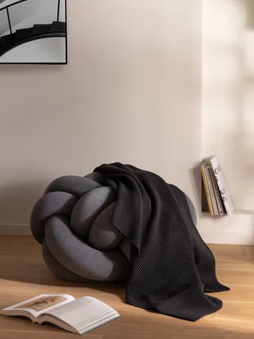 Pleece 盖毯140x160cm - 黑色 - Design House Stockholm