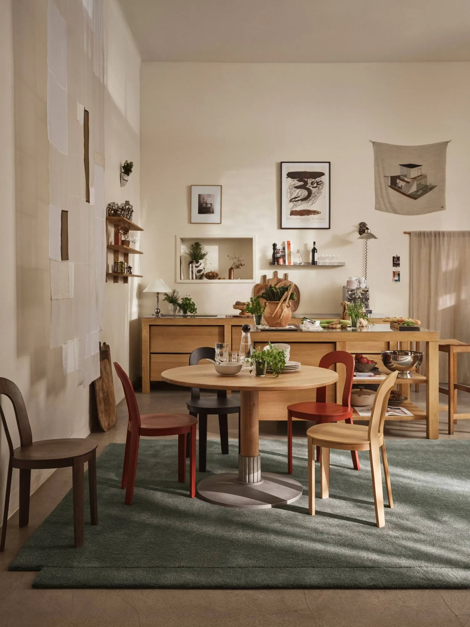 Tock Table matbord, 橡木，直径110x高76cm Design House Stockholm