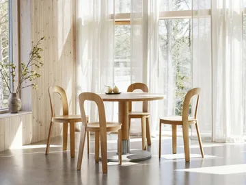 Tock Table matbord - 橡木，直径110x高76cm - Design House Stockholm