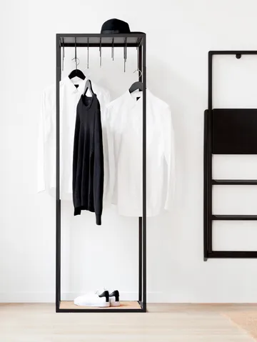 步梯 - 黑色漆面 - Design House Stockholm