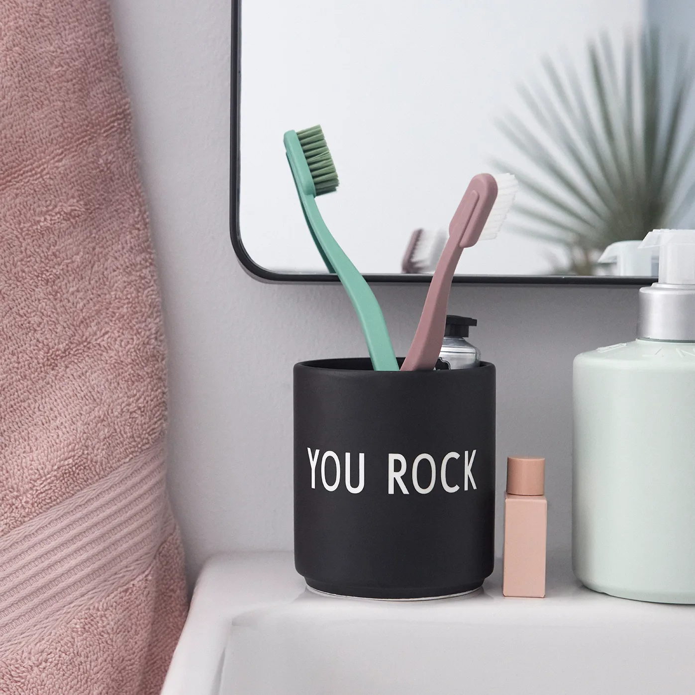 Design Letters favourite 杯子 25 cl, You rock-black Design Letters