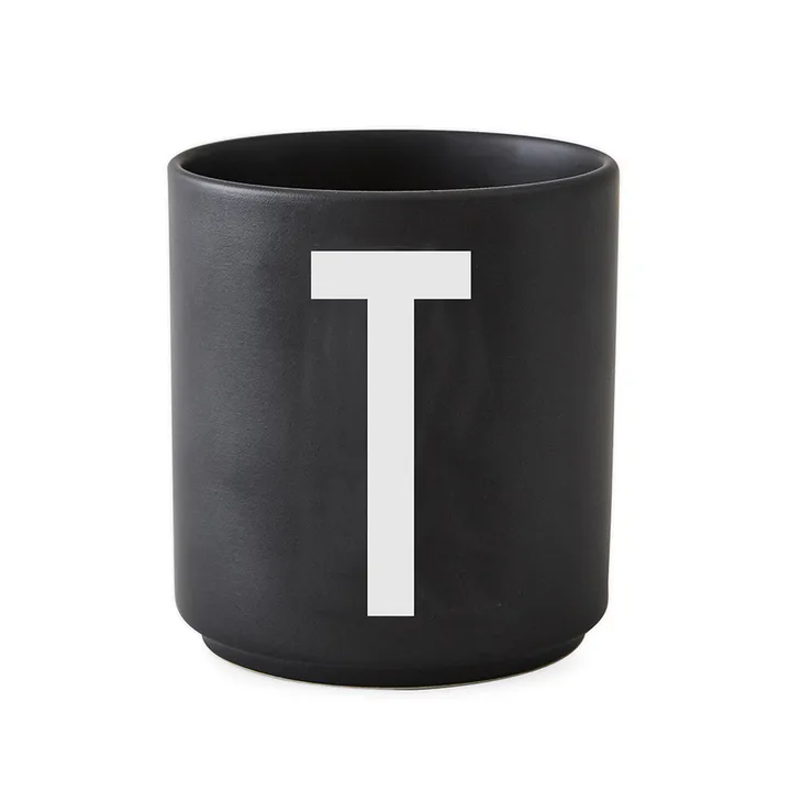 Design Letters黑色杯 - T - Design Letters