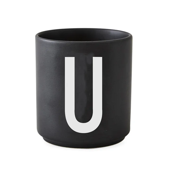 Design Letters黑色杯 - U - Design Letters