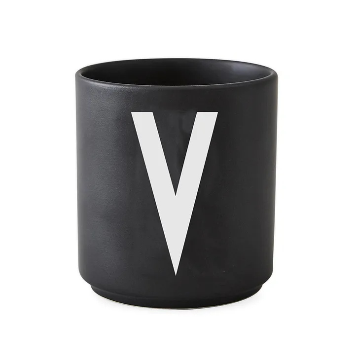Design Letters黑色杯 - V - Design Letters