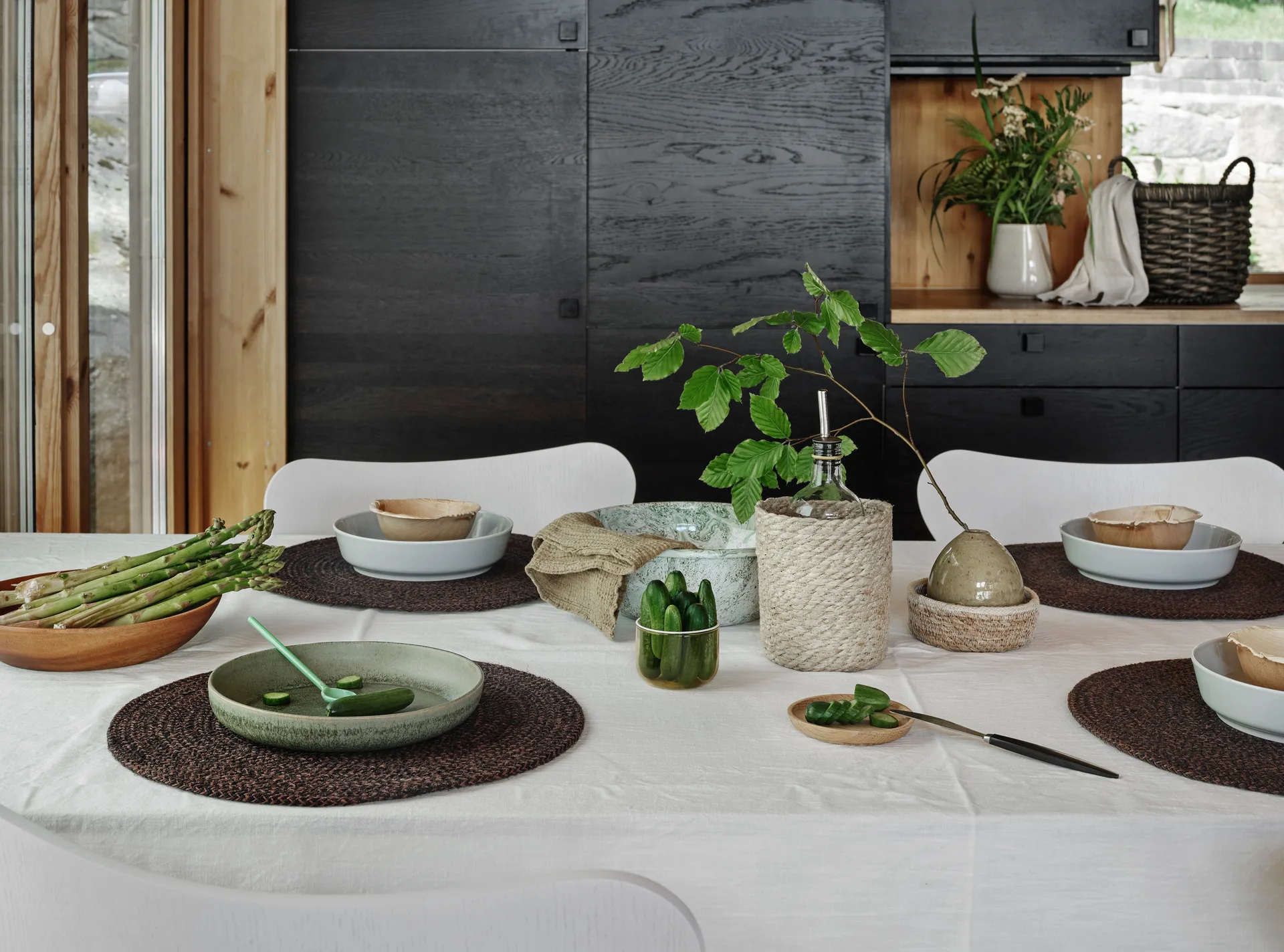 Ella 盘子mat Ø38 cm, 棕色-黑色 Dixie