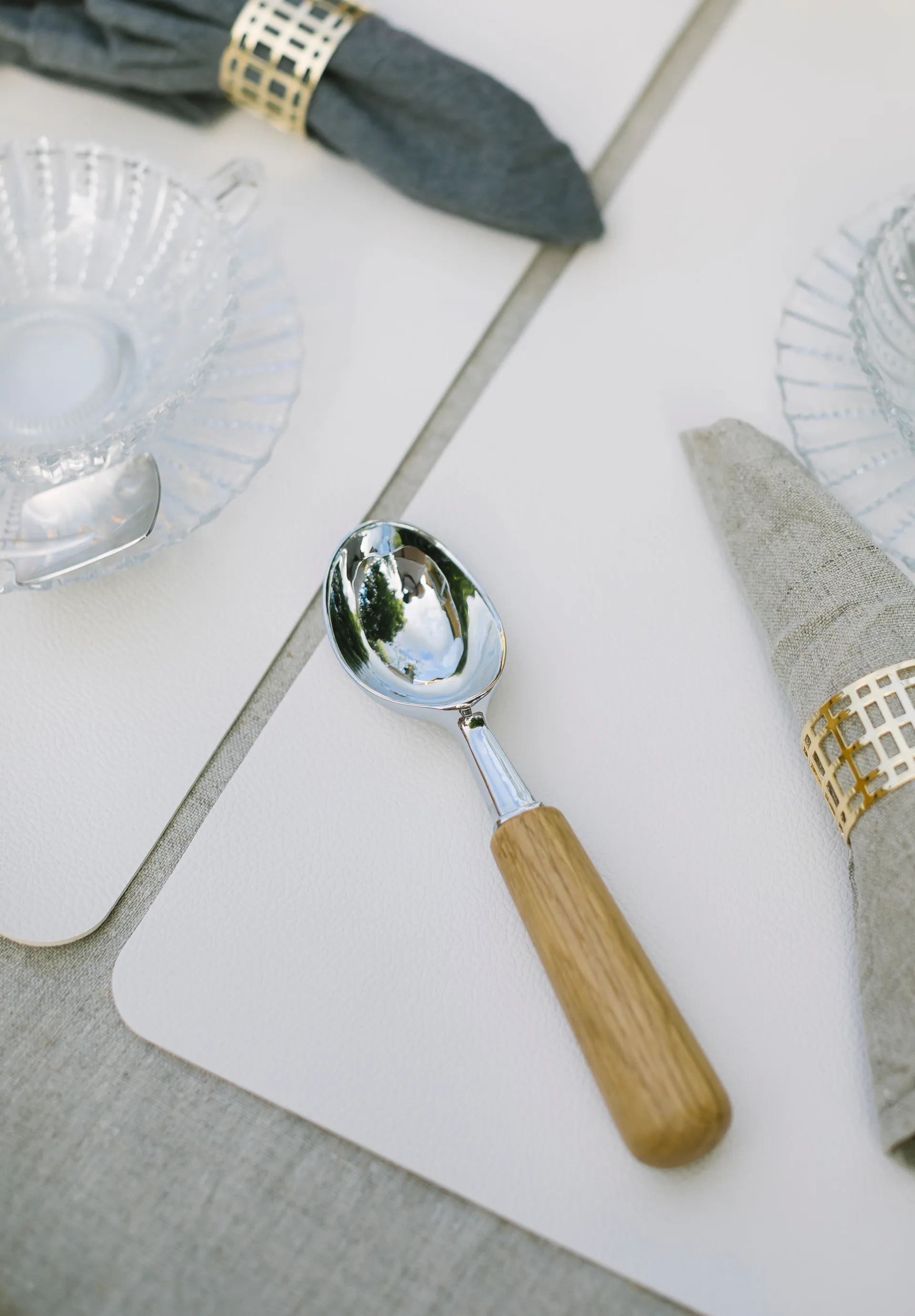 Gladis ice cream scoop, Oak Dorre