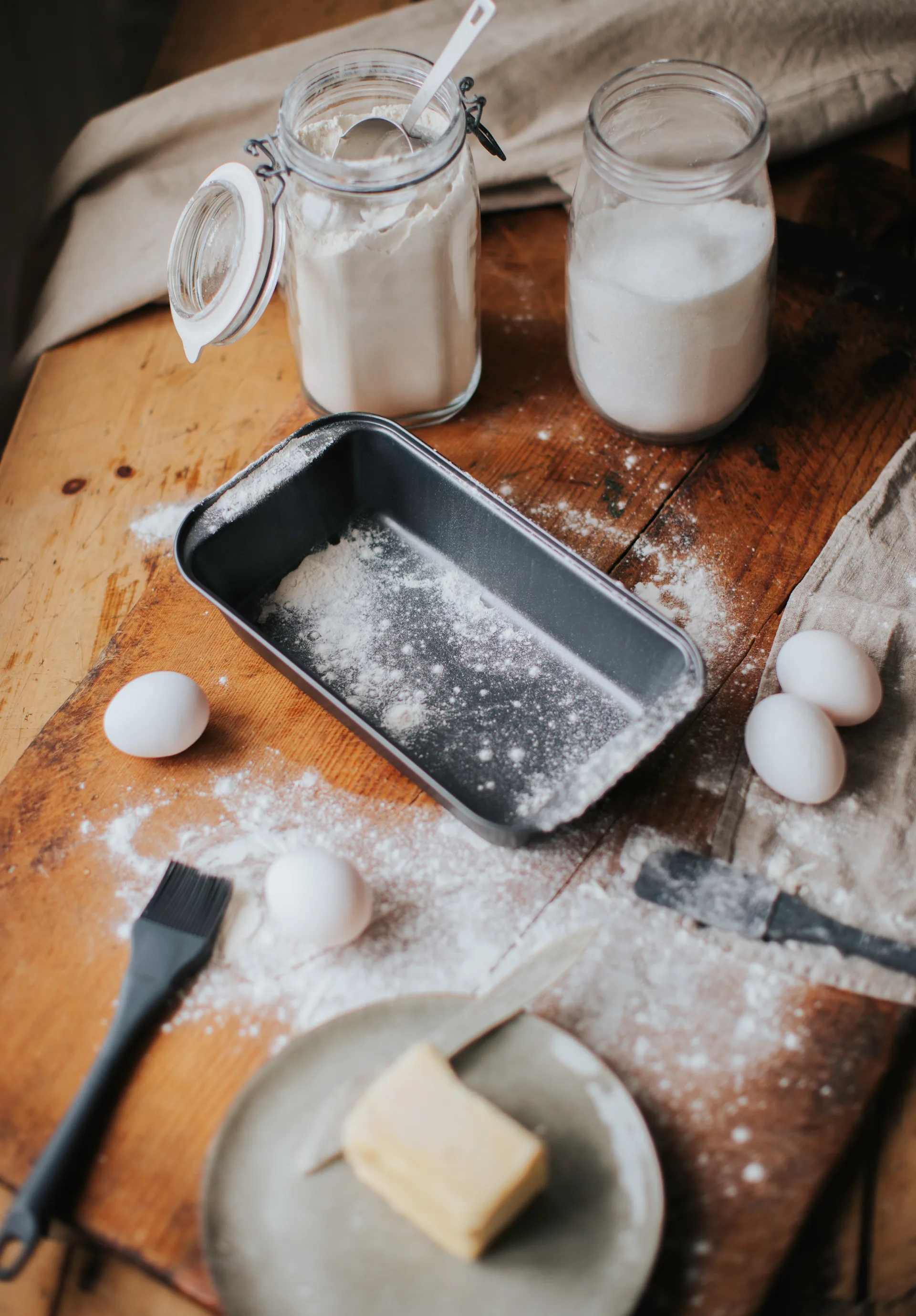 Karabo loaf tin 27.7 cm, 灰色-黑色 Dorre