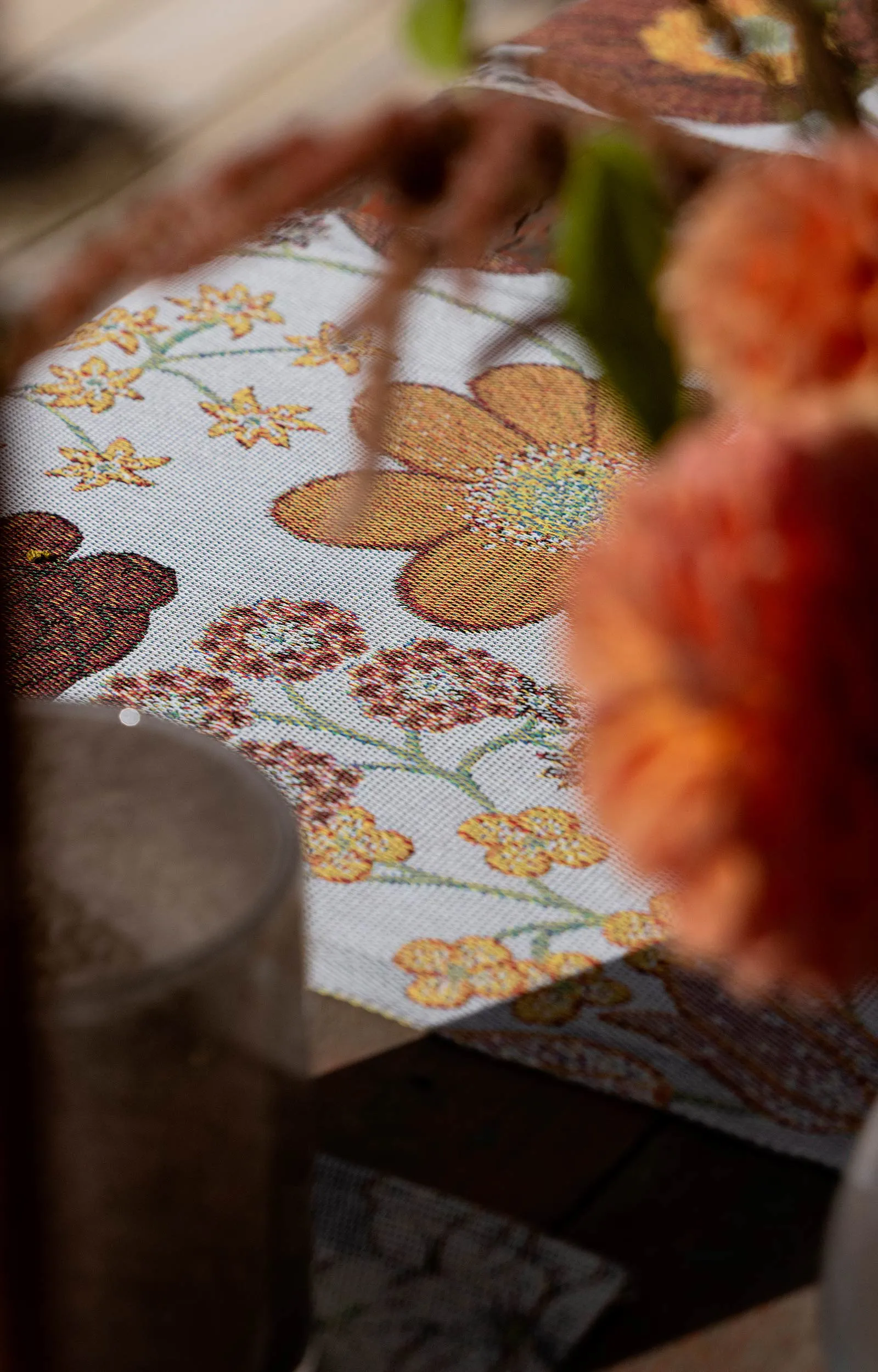 Kvällsblom 靠枕套 40x40 cm, 彩色 Ekelund Linneväveri