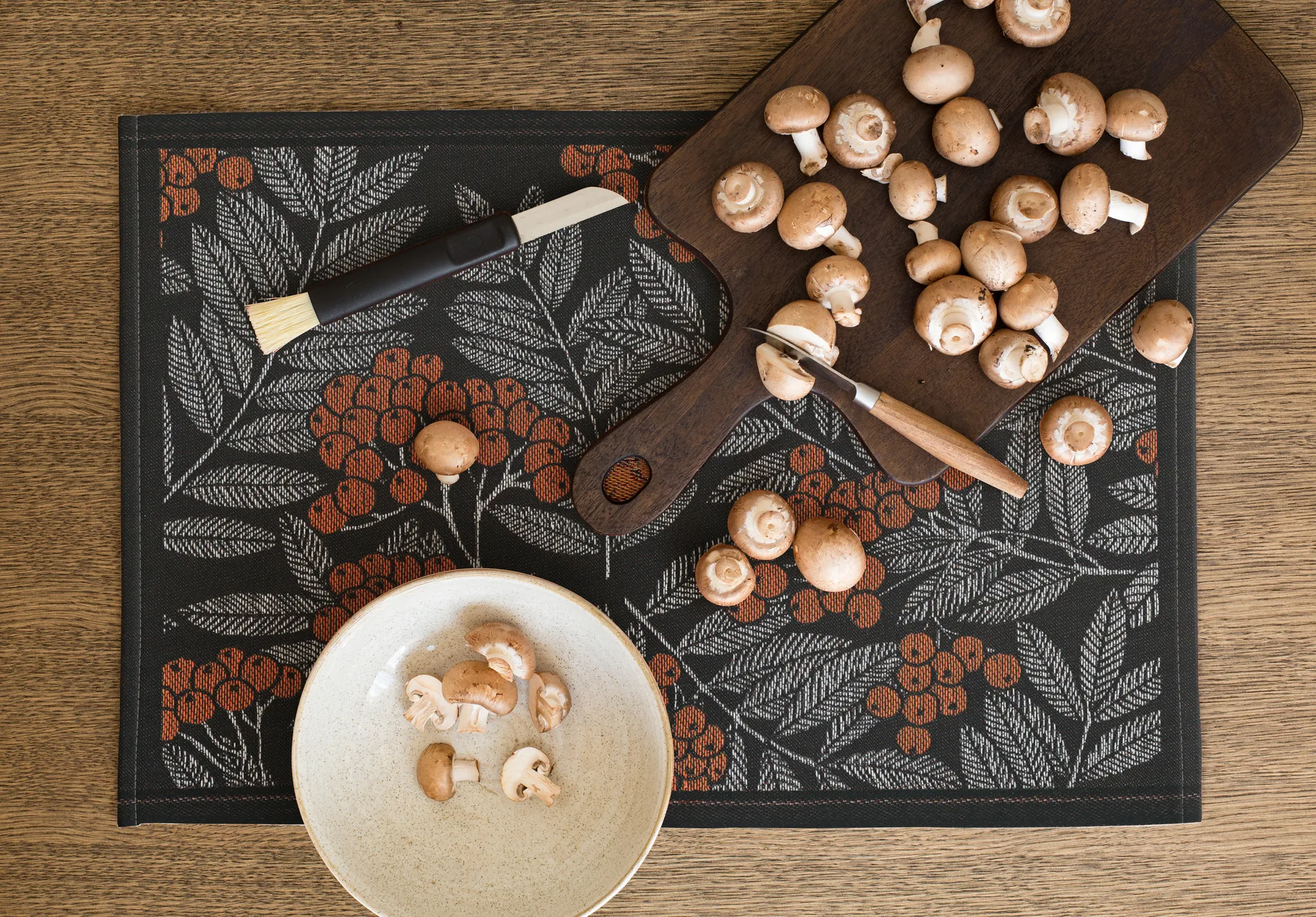 Rönnbärssingle 餐垫, 35x48 cm Ekelund Linneväveri