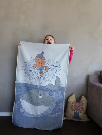 Skattsökarfärden 婴儿毯72x105cm - 蓝色 - Ekelund Linneväveri