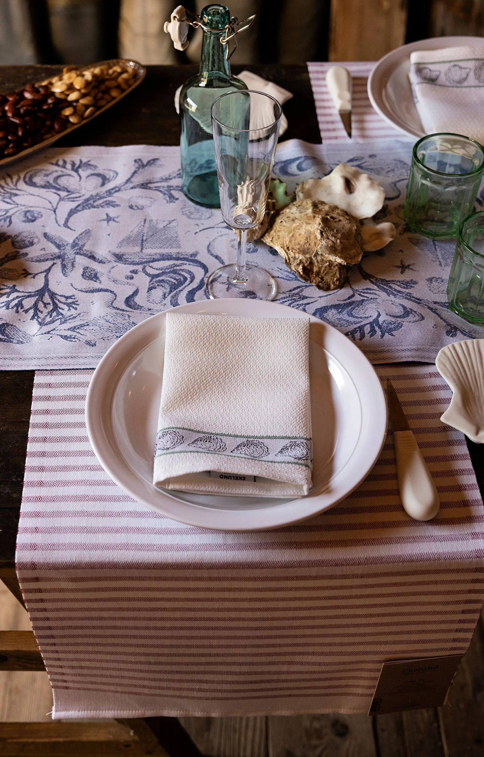 Tvärs 纺织品 餐巾纸 50x50 cm, 红色 Ekelund Linneväveri